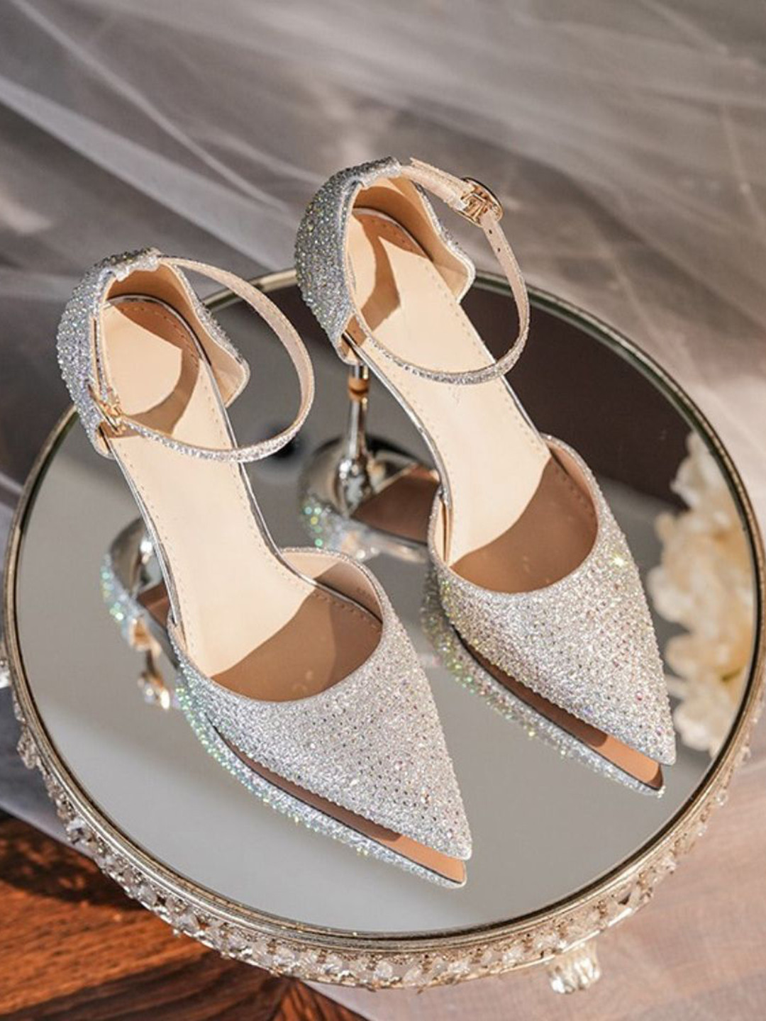 Ozzaro Women Embellished Disco Sitaara Sandals