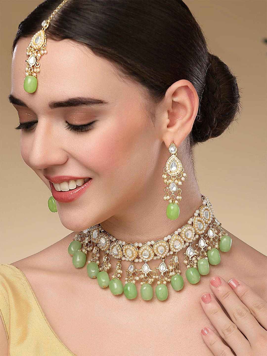 KARATCART Gold-Plated Lime Green Stone & White Kundan Studded Choker Jewellery Set