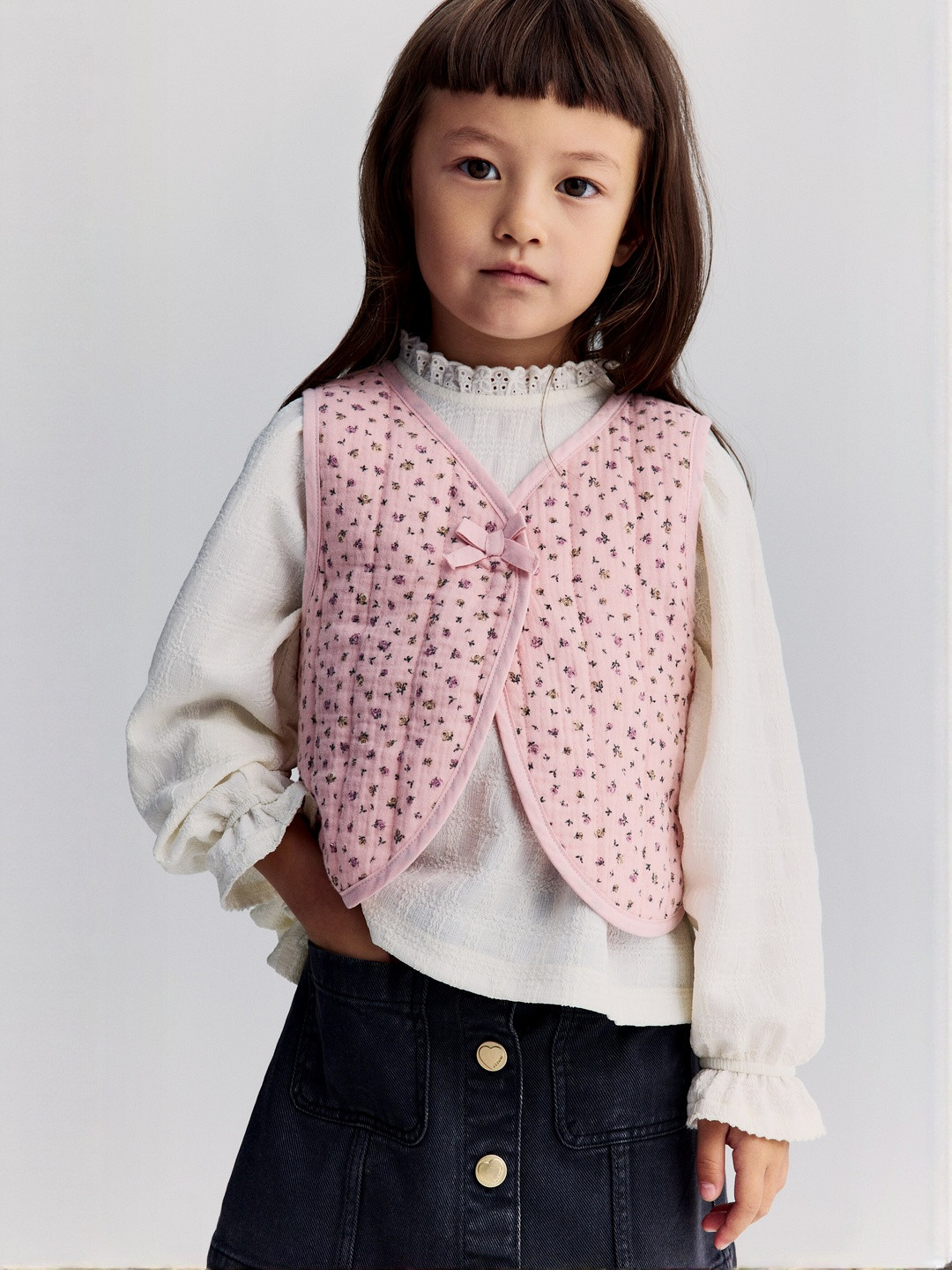 H&M Girls Pure Cotton Quilted Muslin Waistcoat