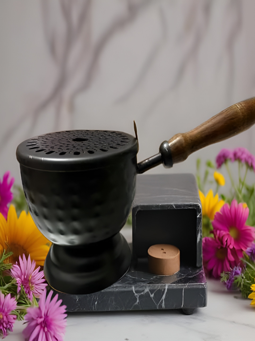 Heaven Decor Black & Brown Sambrani Loban Burner With Handle