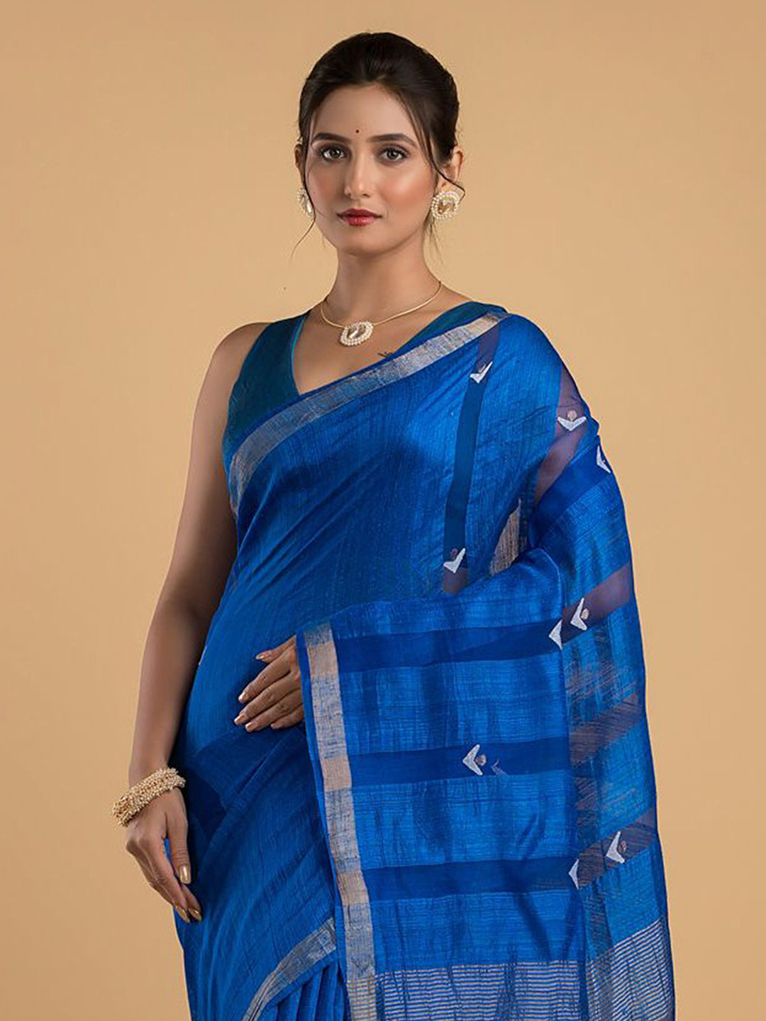 Silk Petalss Abira Floral Printed Zari Jamdani Saree