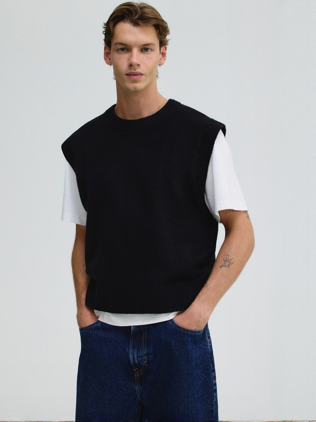 H&M Regular Fit Sweater Vest