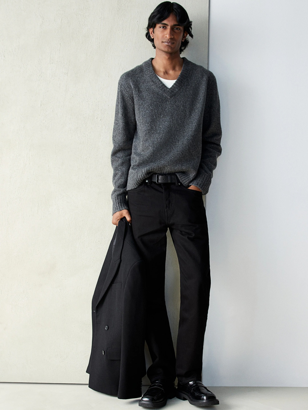 H&M Men V-Neck Jumper