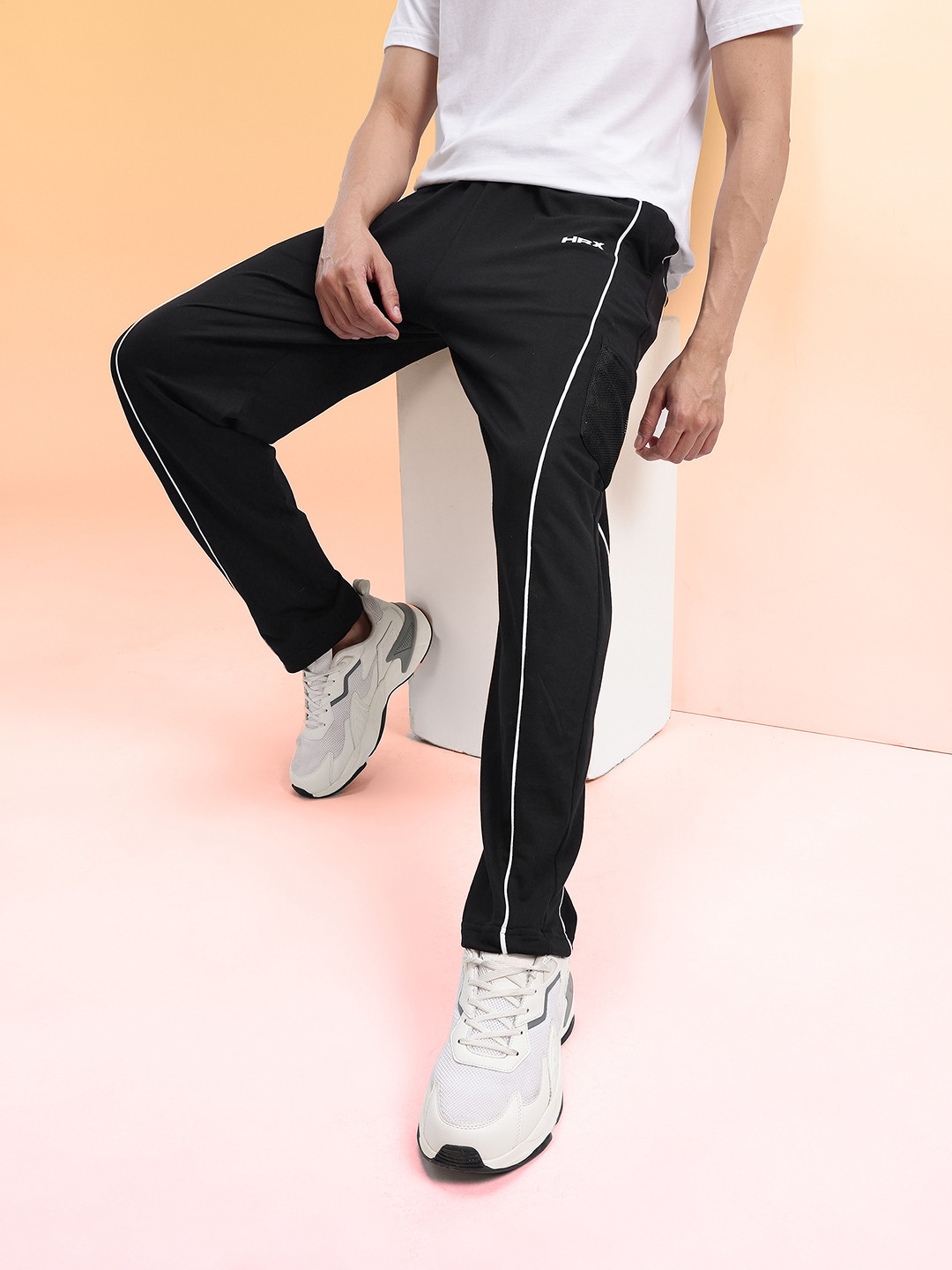 HRX by Hrithik Roshan Men Lifestyle Cargos