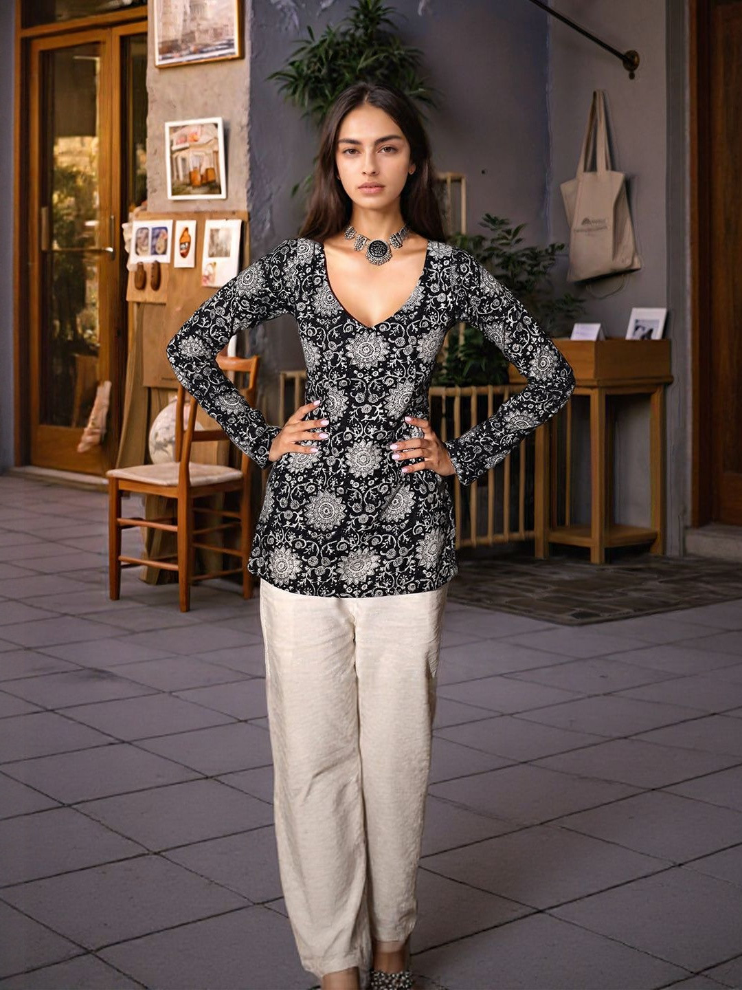 Aaghnya Floral Printed V-Neck Three-Quarter Sleeves Straight Kurta
