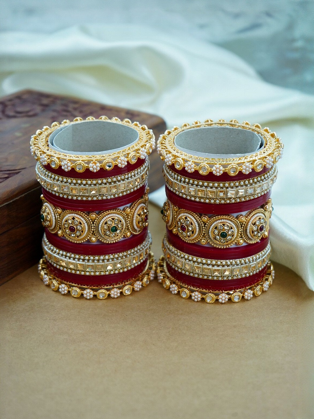 HOUSE OF JEWELERY Set Of 2  Artificial Stones Studded Bangles