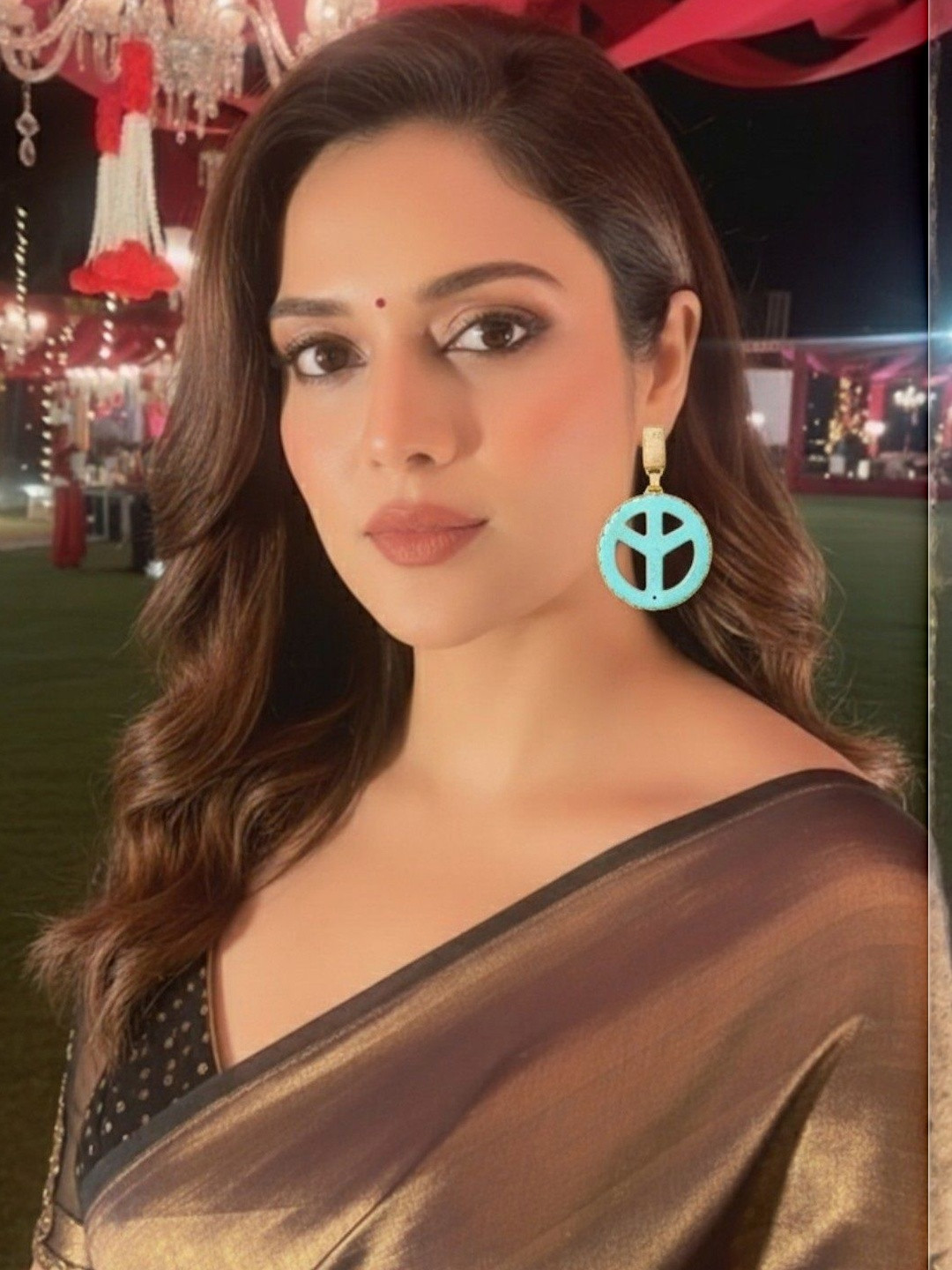 AURAA TRENDS Gold-Plated Circular Peace Symbol Drop Earrings