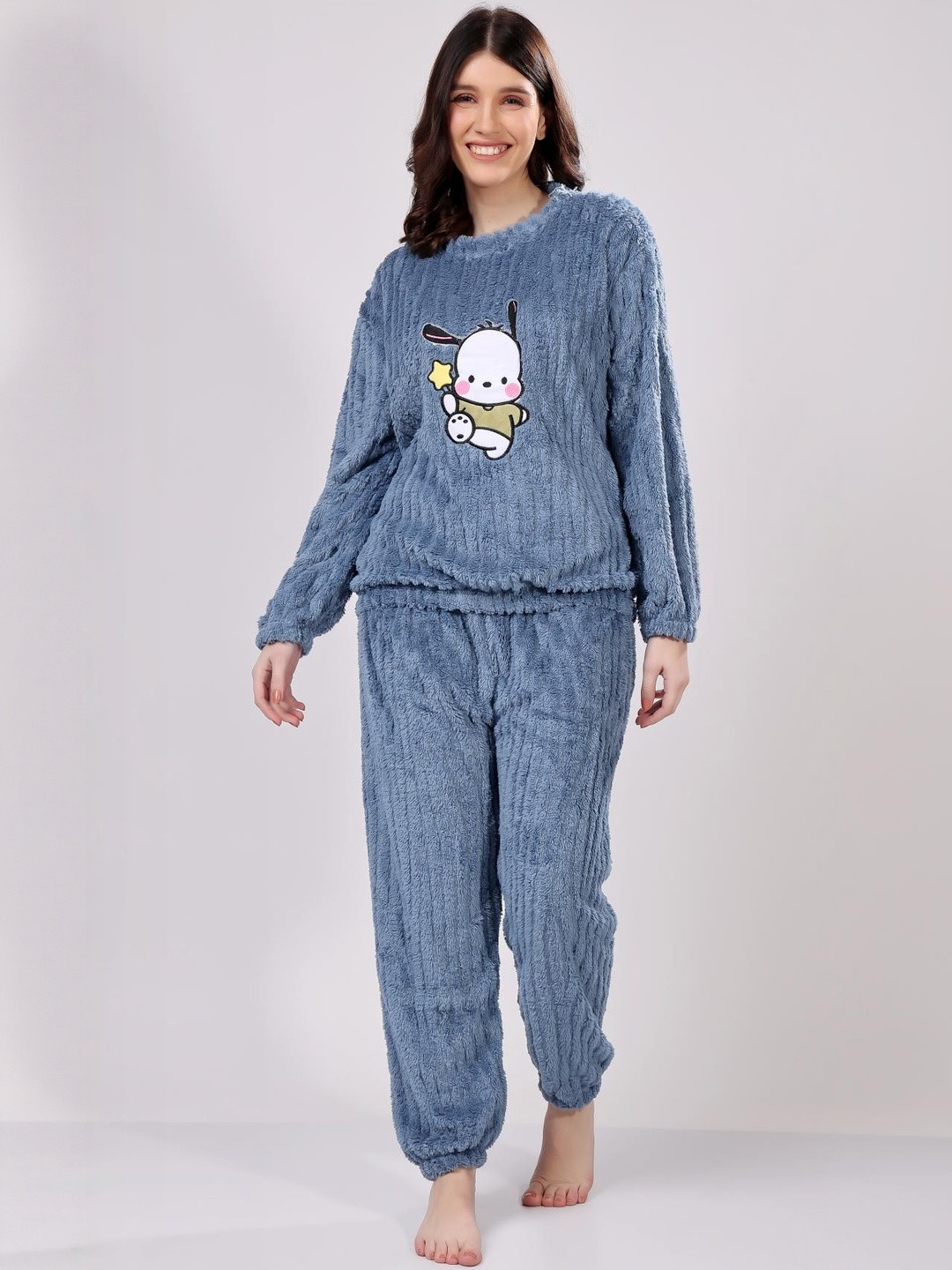 Stem Rope Graphic Printed Round Neck T-shirt With Pyjama