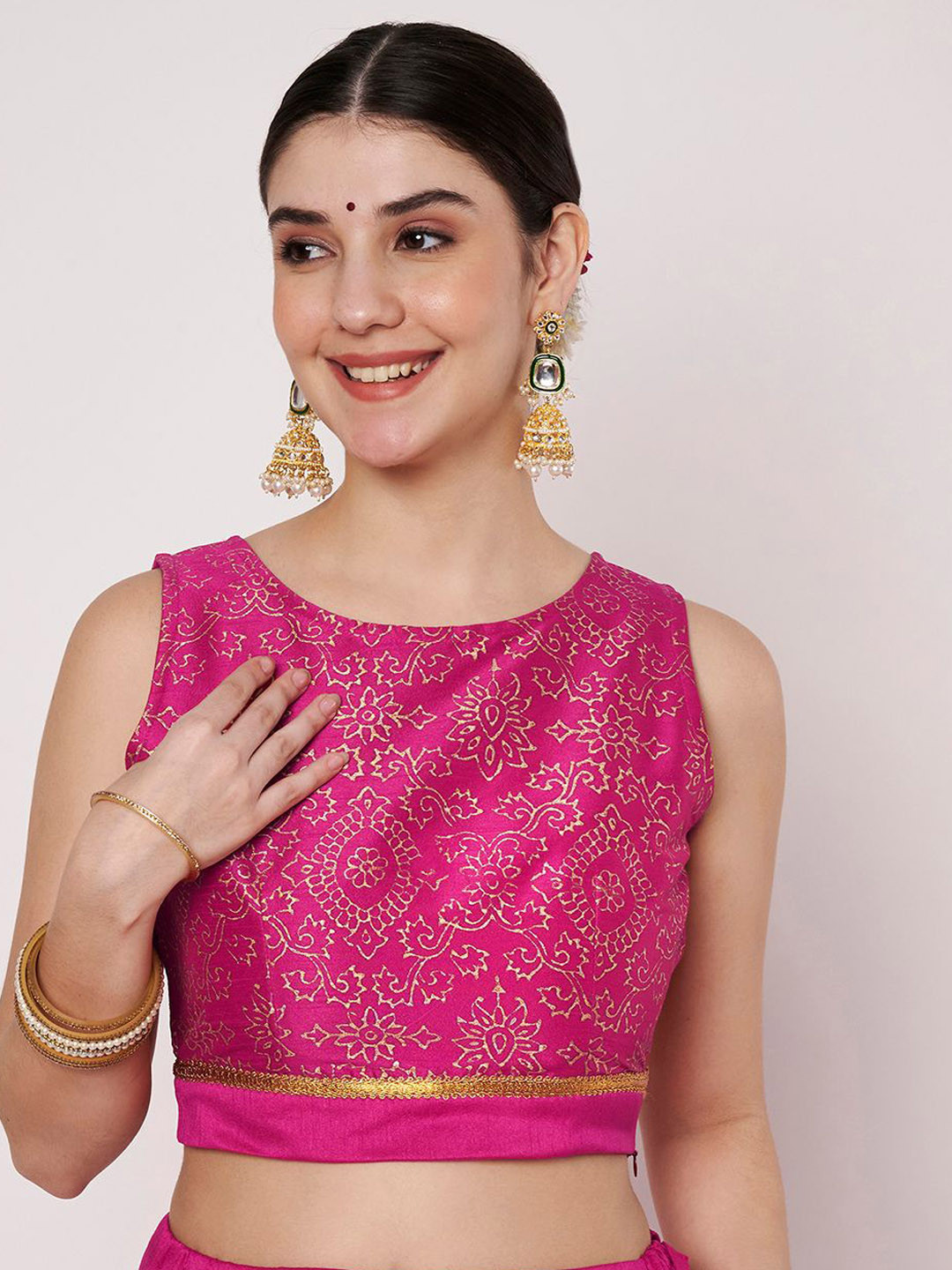 studio rasa Block Printed Round Neck Sleeveless Back-Tie Saree Blouse