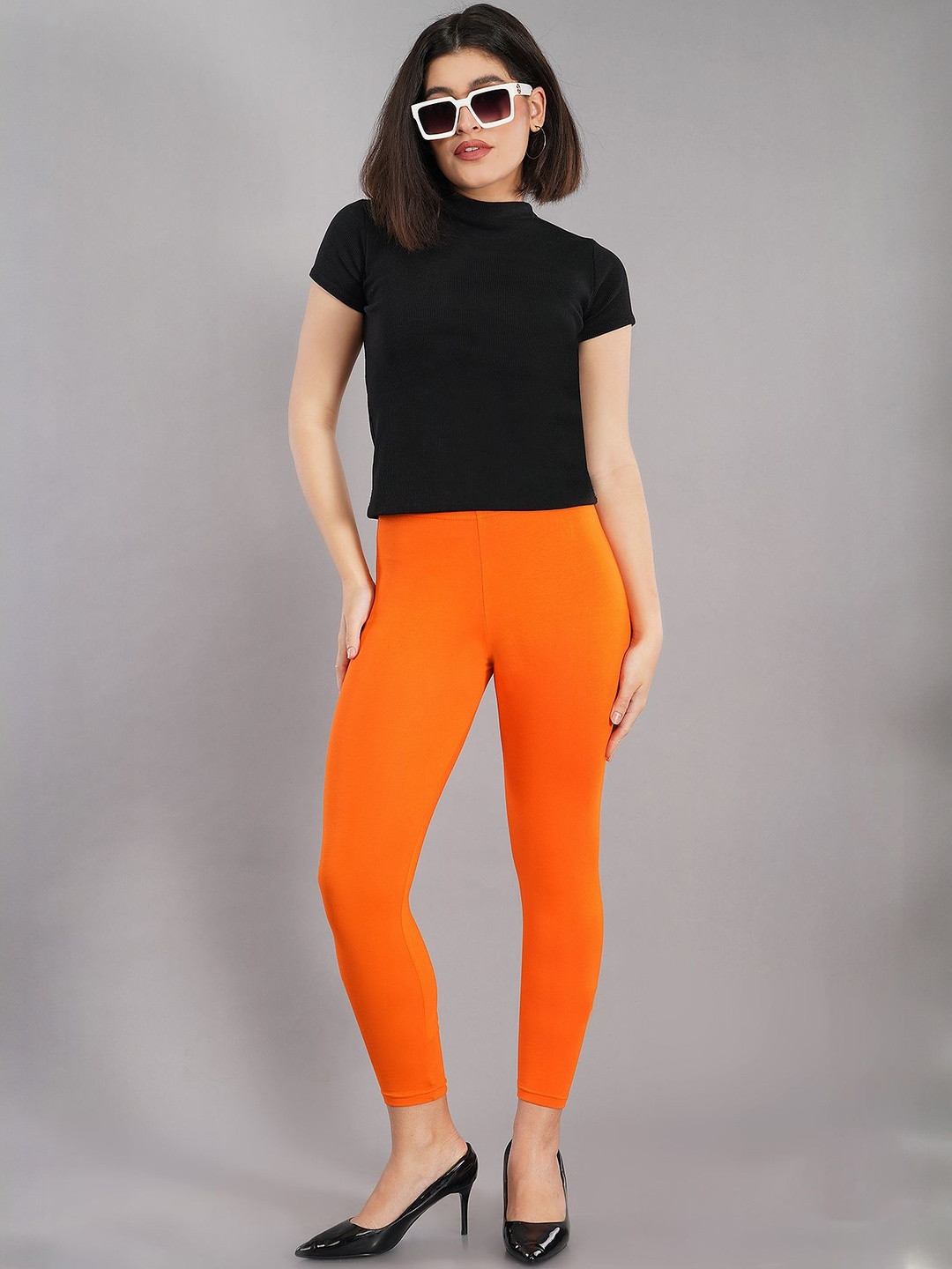 Shsuvia Women Solid Skinny Fit High Ankle Cropped Leggings