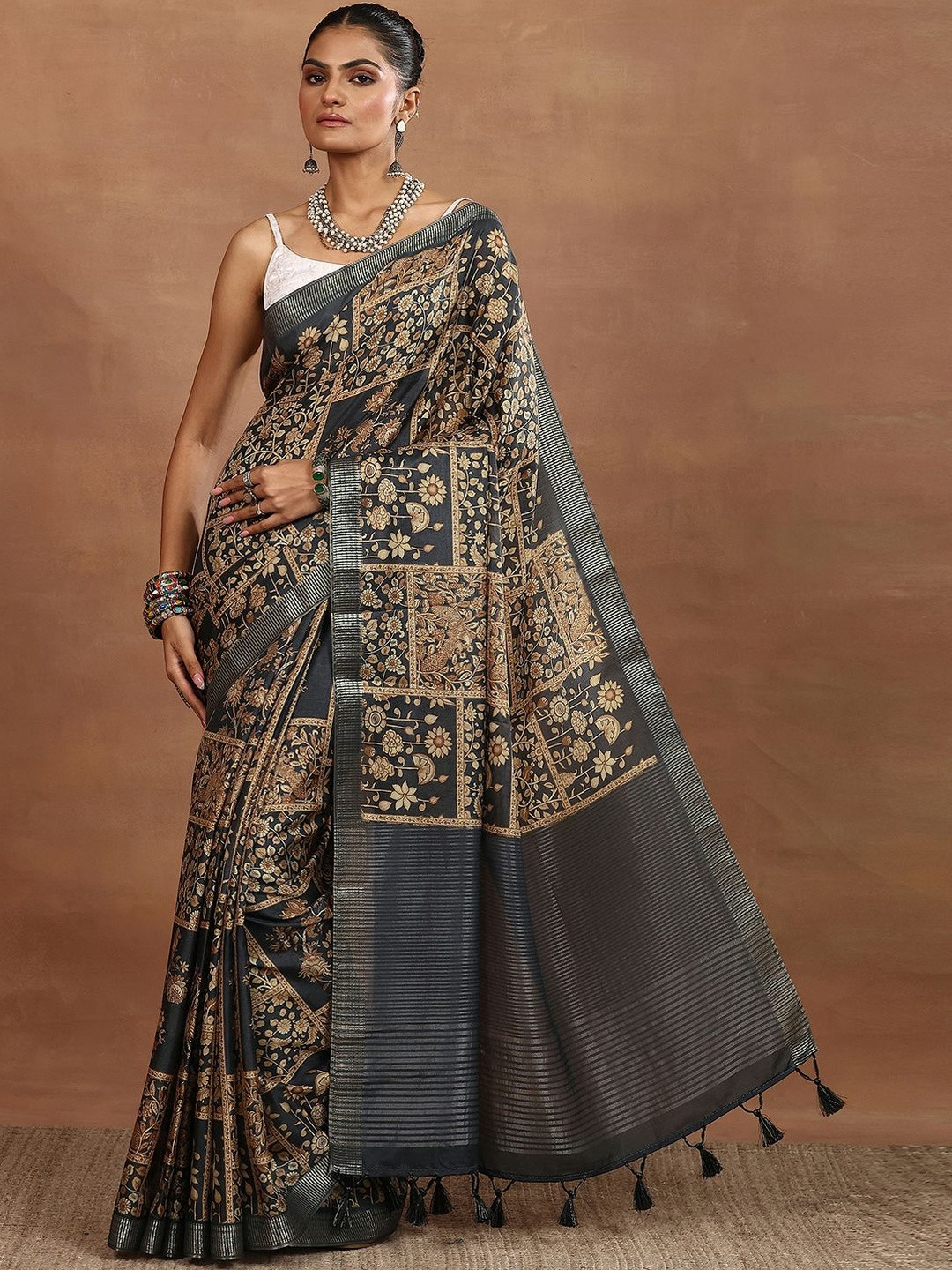 Libas Floral Printed Woven Design Border Saree Wth Blouse Piece