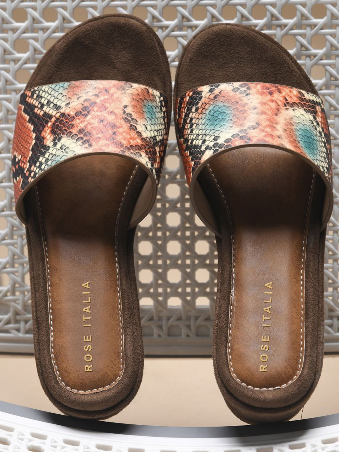 ROSE ITALIA Open Toe Textured Platform Sandals