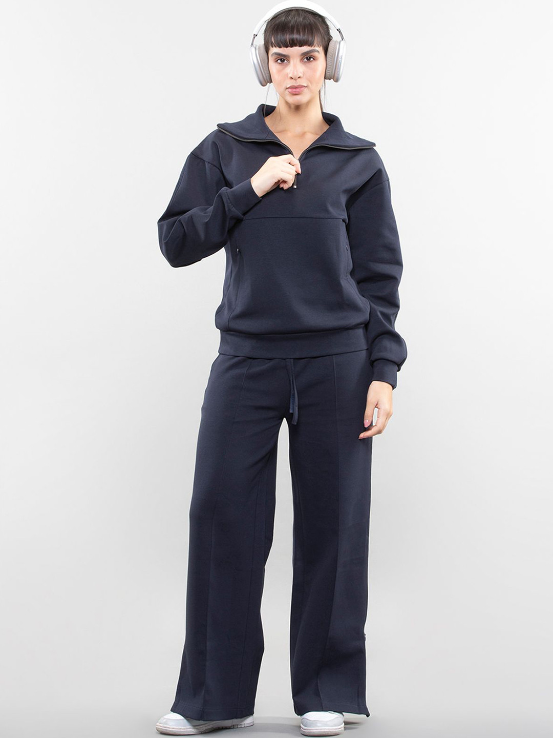 LOVE PANGOLIN Women Navy Blue Cotton Blend Airport Rush Co-Ord Set