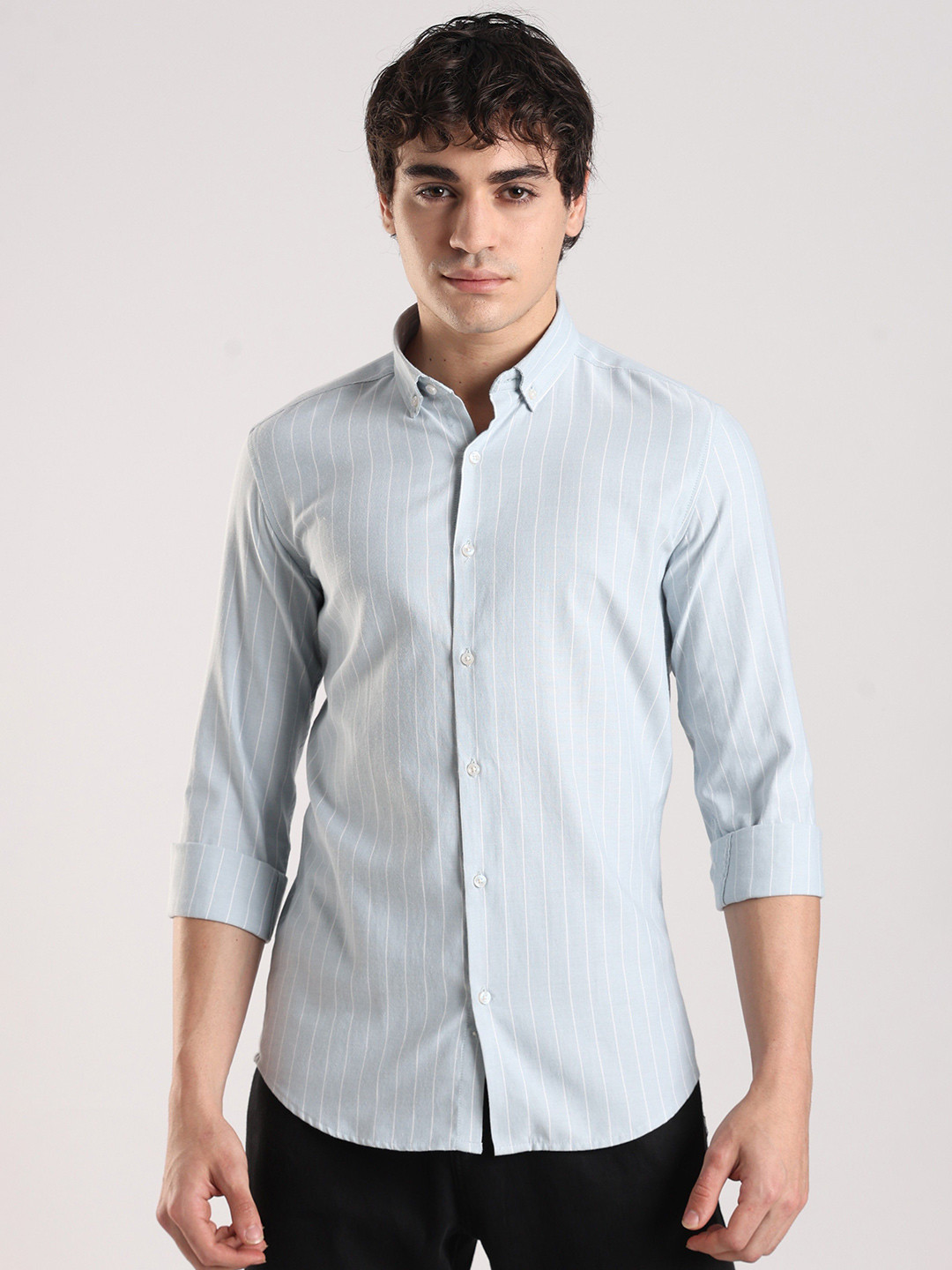 NEVER NEUD Men Classic Slim Fit Vertical Striped Button-Down Collar Cotton Casual Shirt