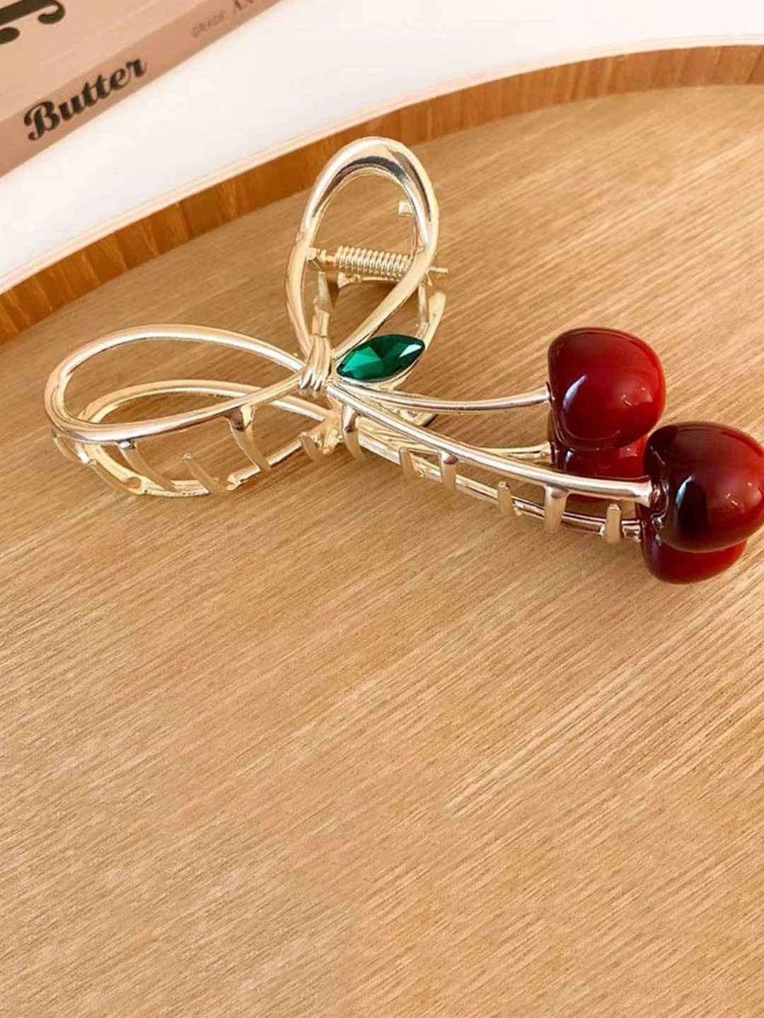 Stoln Women Golden Cherry Resin Claw Clip