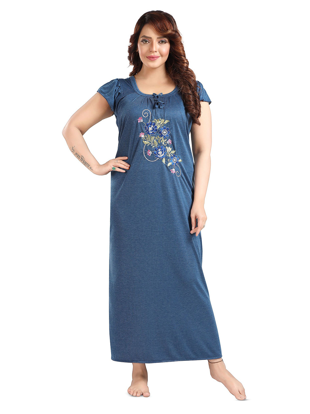 Lady Venom Embroidered Round Neck Short Sleeve Maxi Nightdress