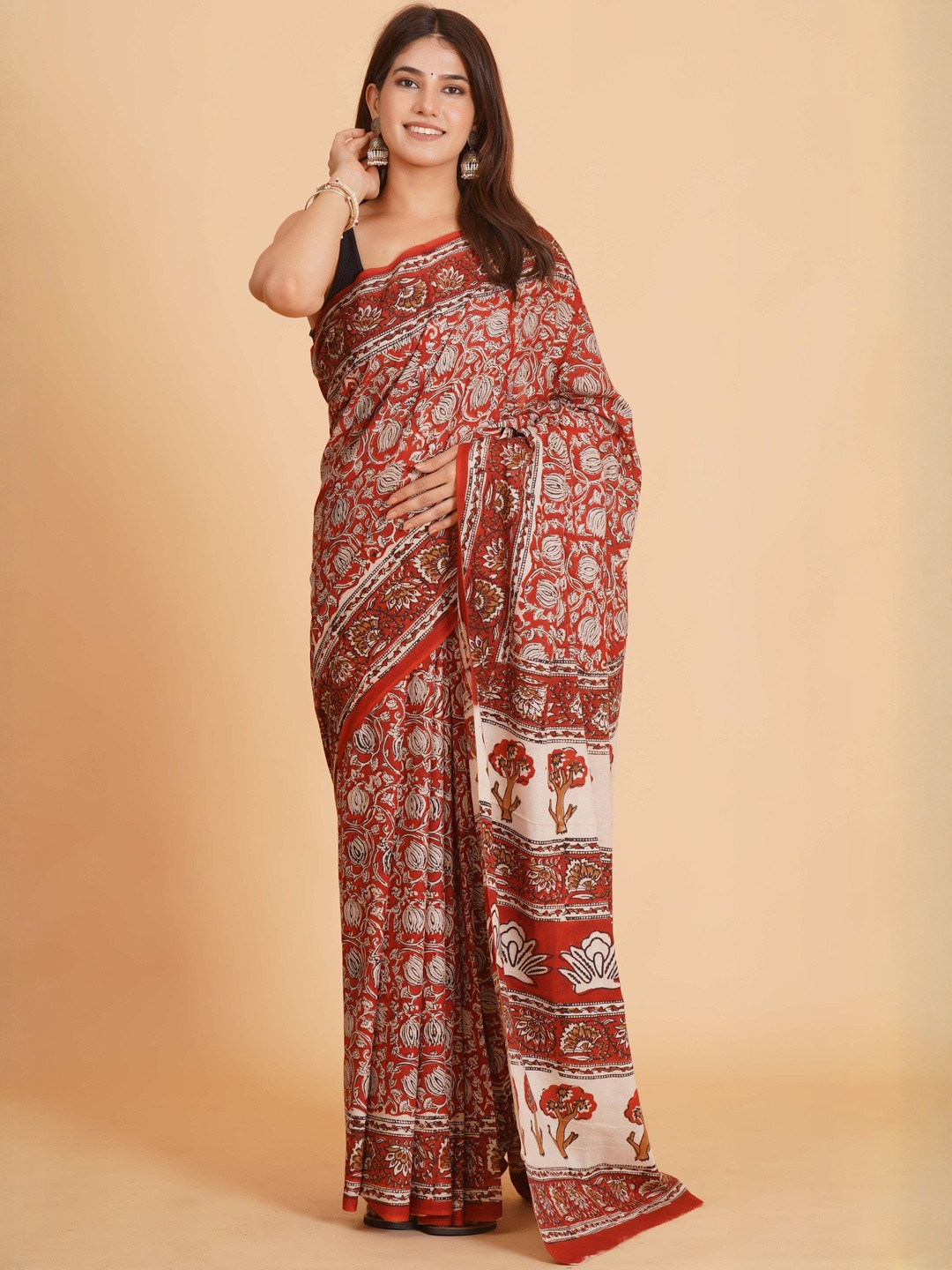 Shivya Ethnic Motifs Pure Cotton Saree
