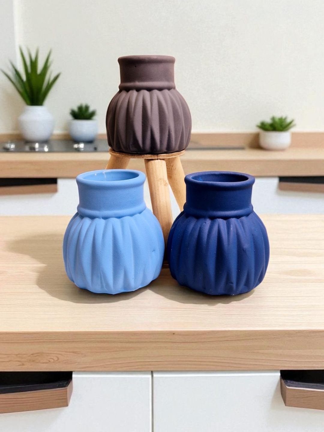 Eleven To Eleven Decor 3 Pieces Ceramic Textured Planters