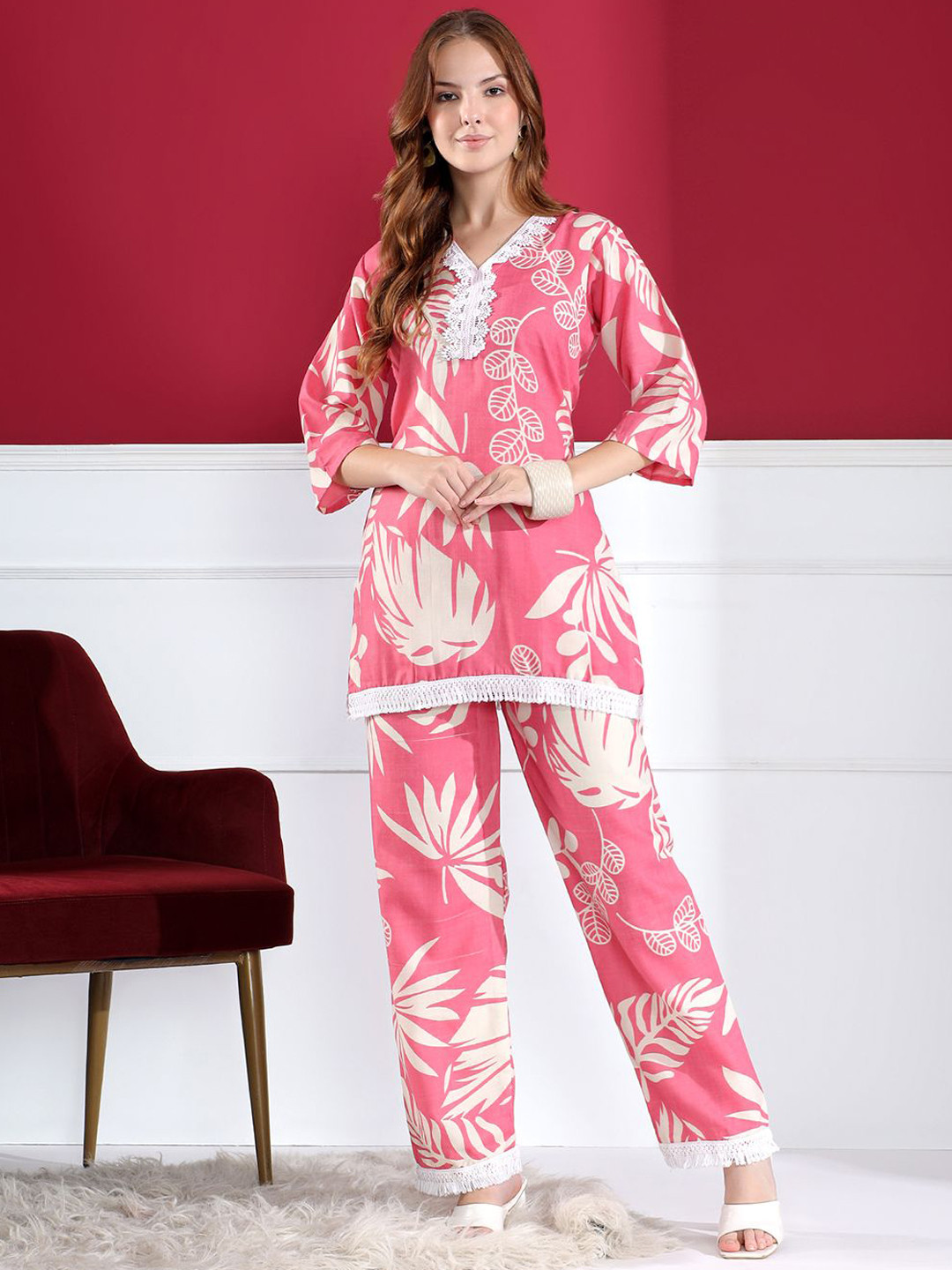 Kahara Floral Printed V-Neck Tunic With Trousers