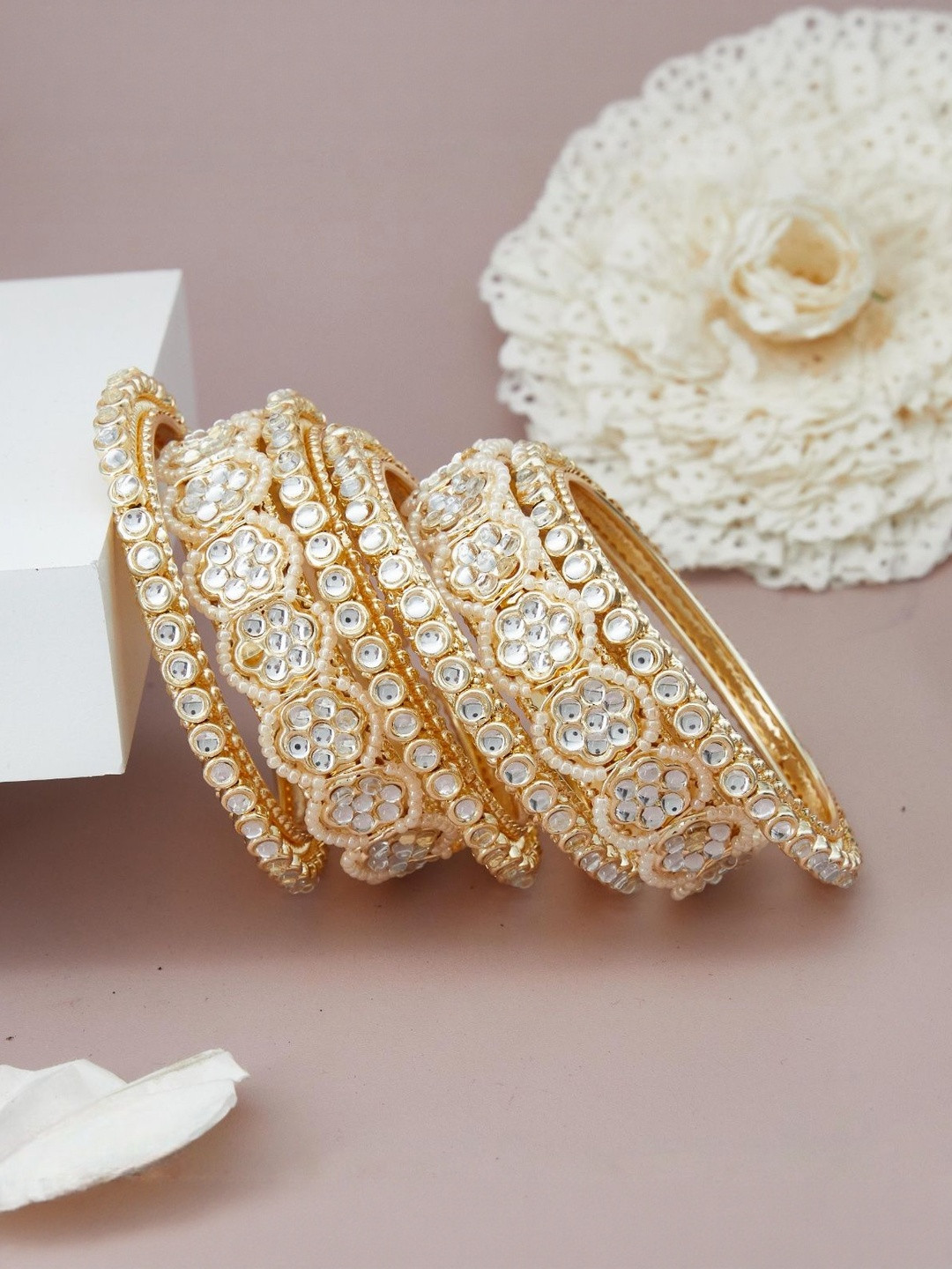 GC PREMIUM JEWELLERY Set Of 6 Gold-Plated Kundan Studded Bangles