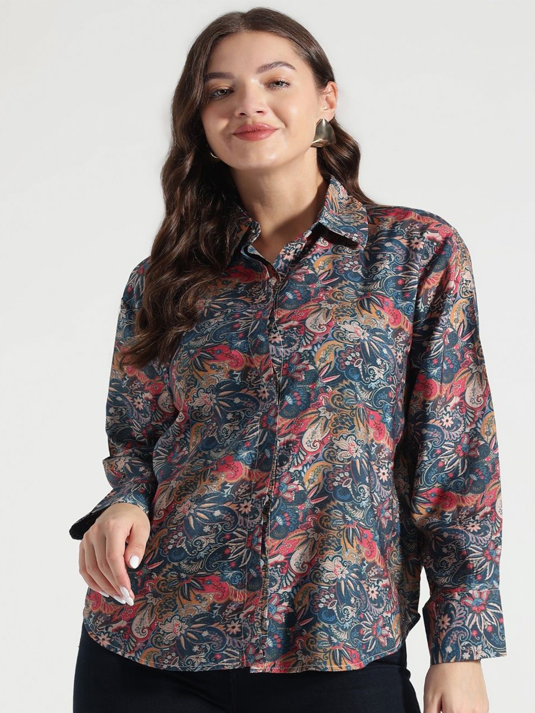 SINO STAR ENTERPRISE Women Relaxed Fit Ethnic Motifs Printed Spread Collar Casual Shirt