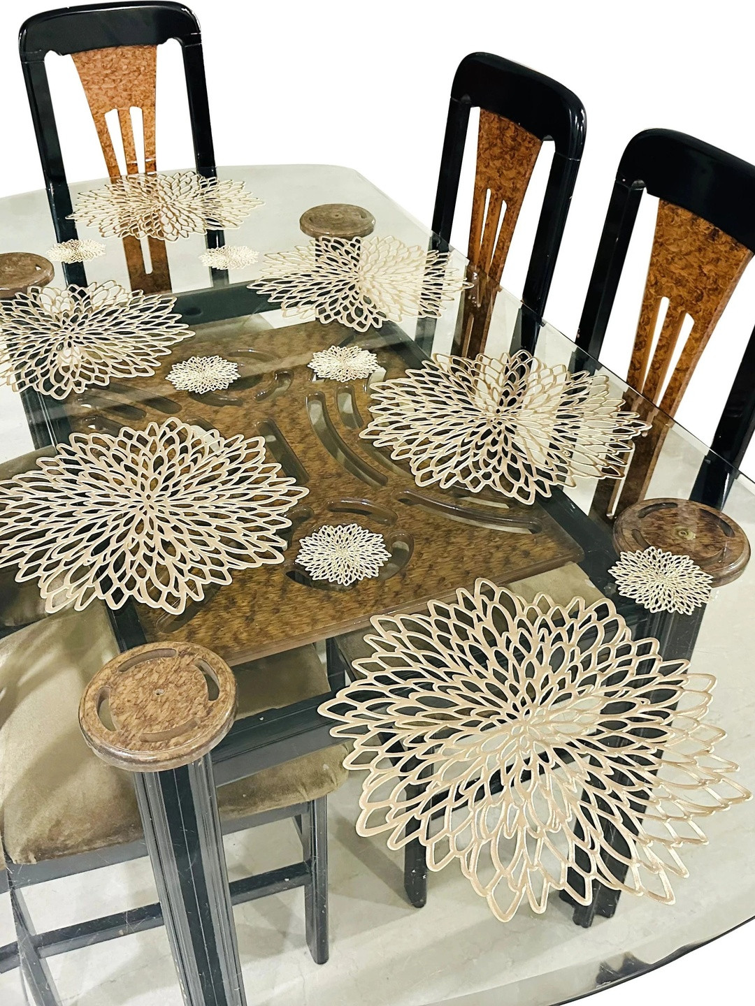 LaVichitra Pack of 12 Round Table Placemat