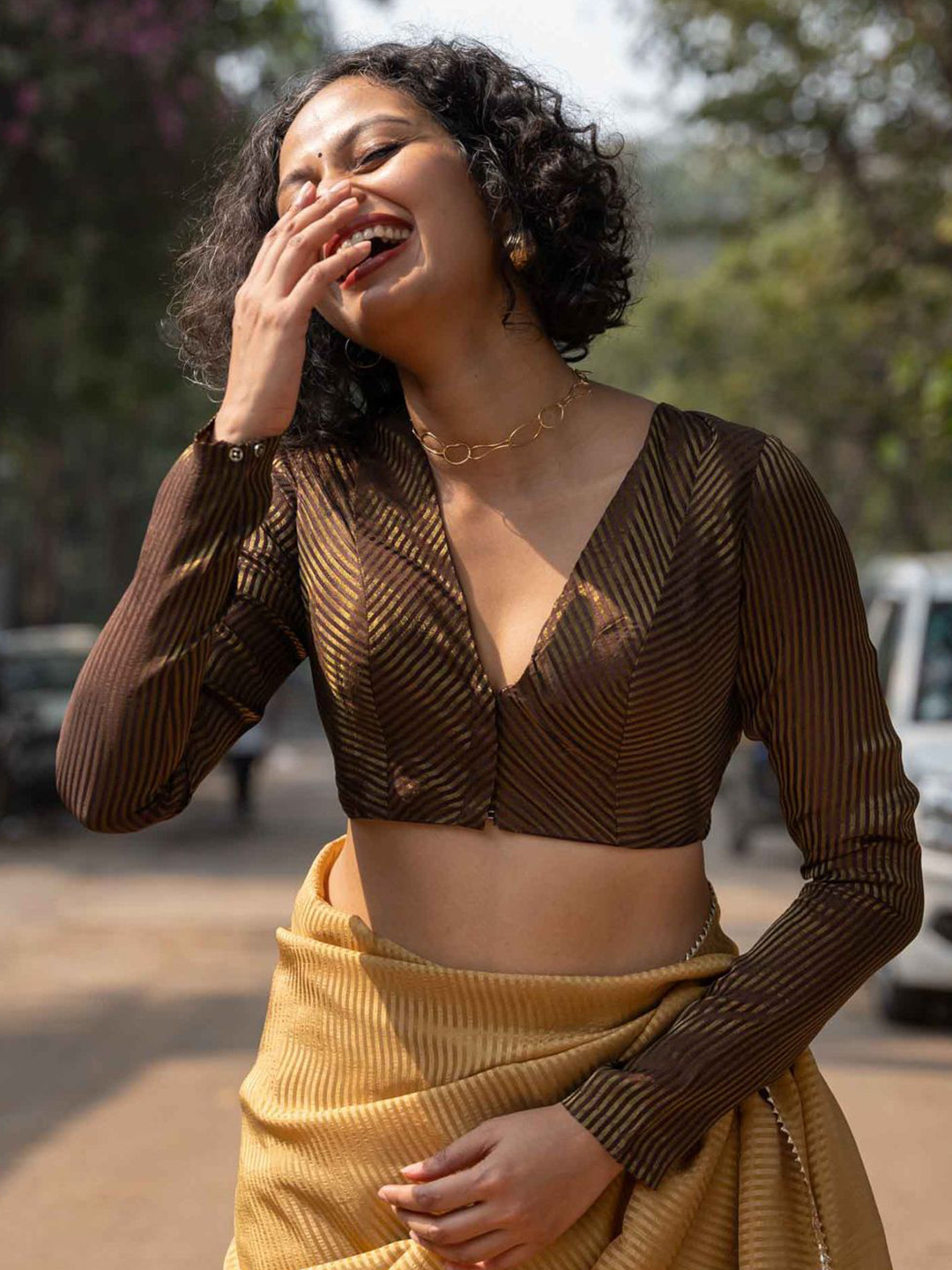 Suta Women Striped Silk V-Neck Habotai Saree Blouse