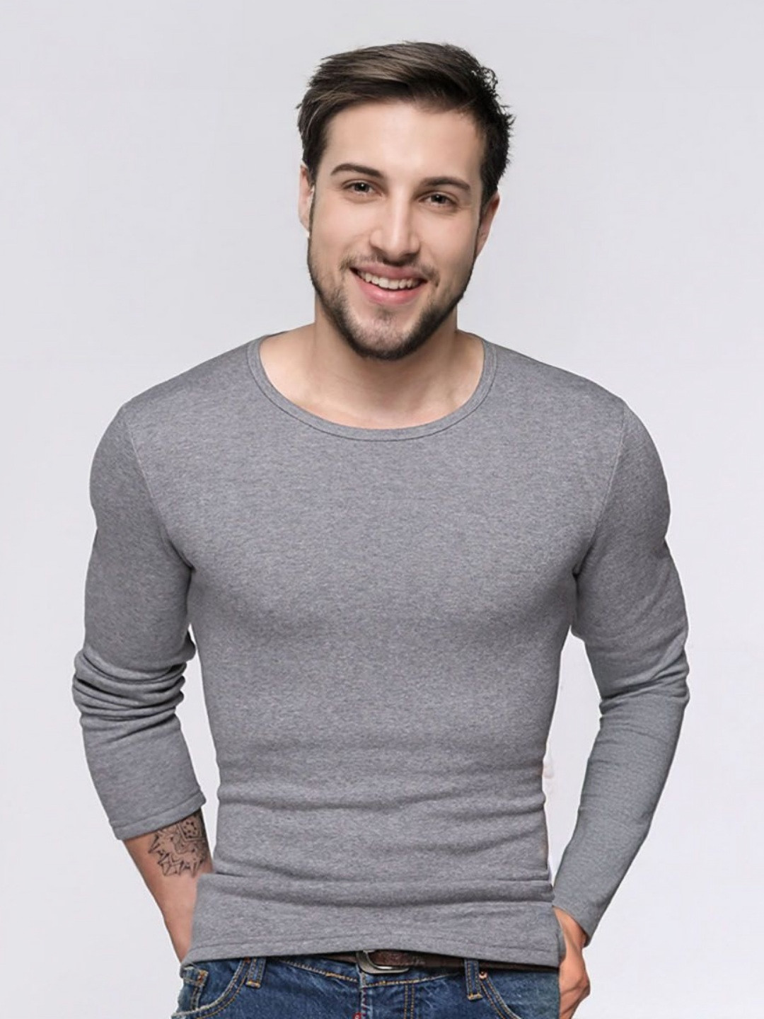 StyleCast Men Muscle Fit Round Neck Long Sleeve T-shirt