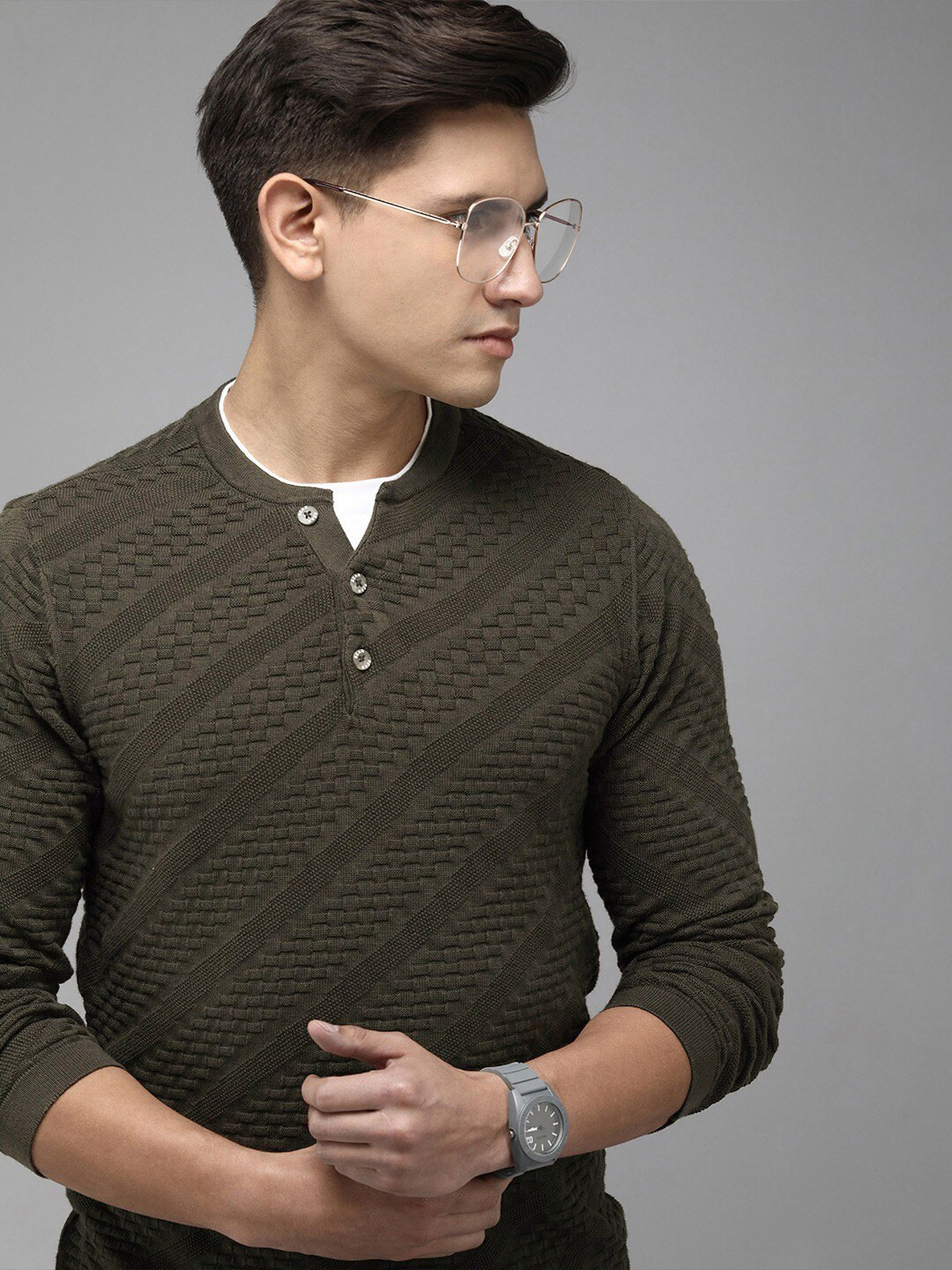 THE BEAR HOUSE Men Ardor Edition Self Design Henley Neck Slim Fit Pure Cotton T-shirt