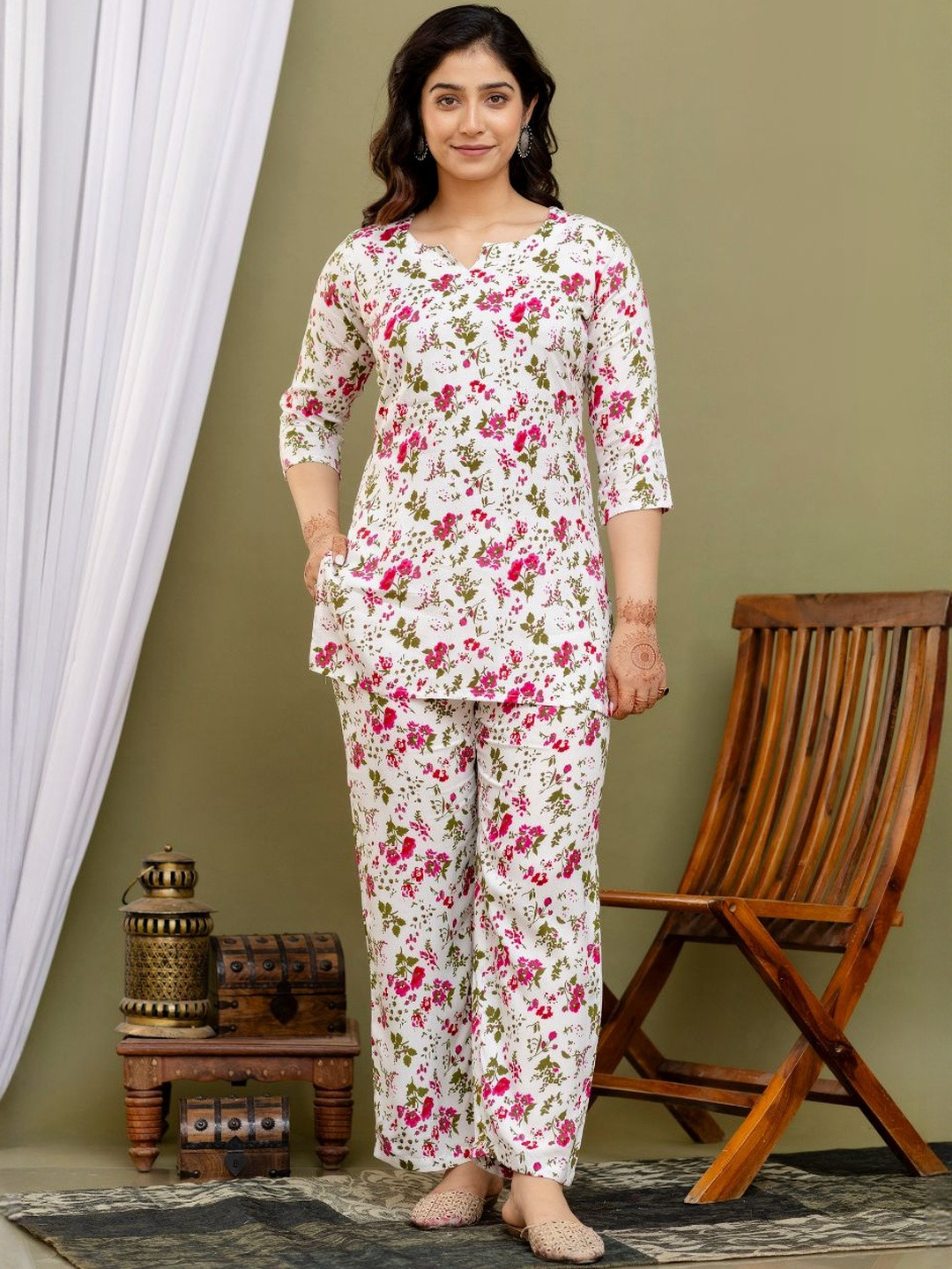 mad fury Printed V-Neck Top  With Trousers Co-Ords