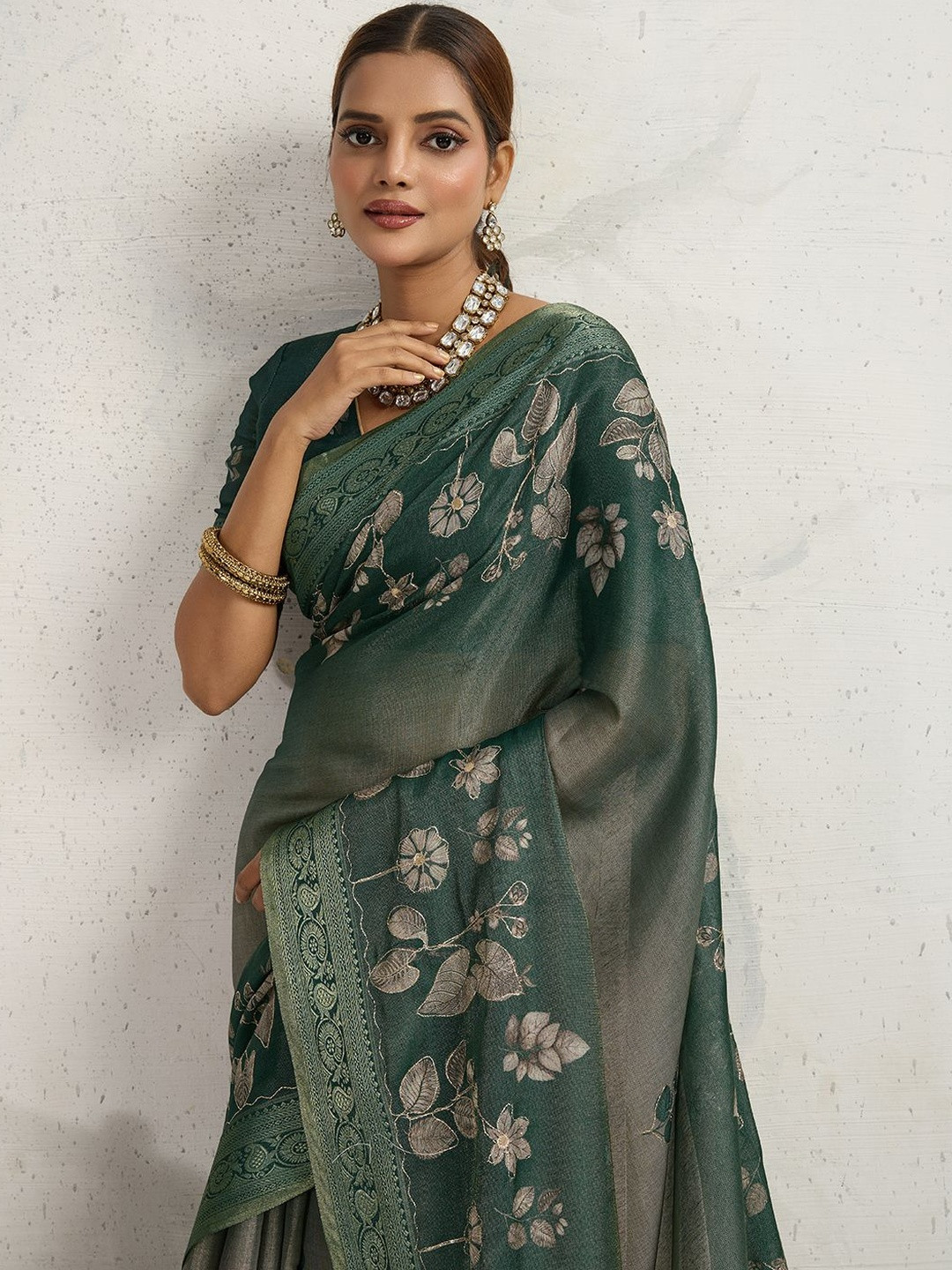 all about you Women Floral Embellished Sequinned kanjivaram Tissue Saree