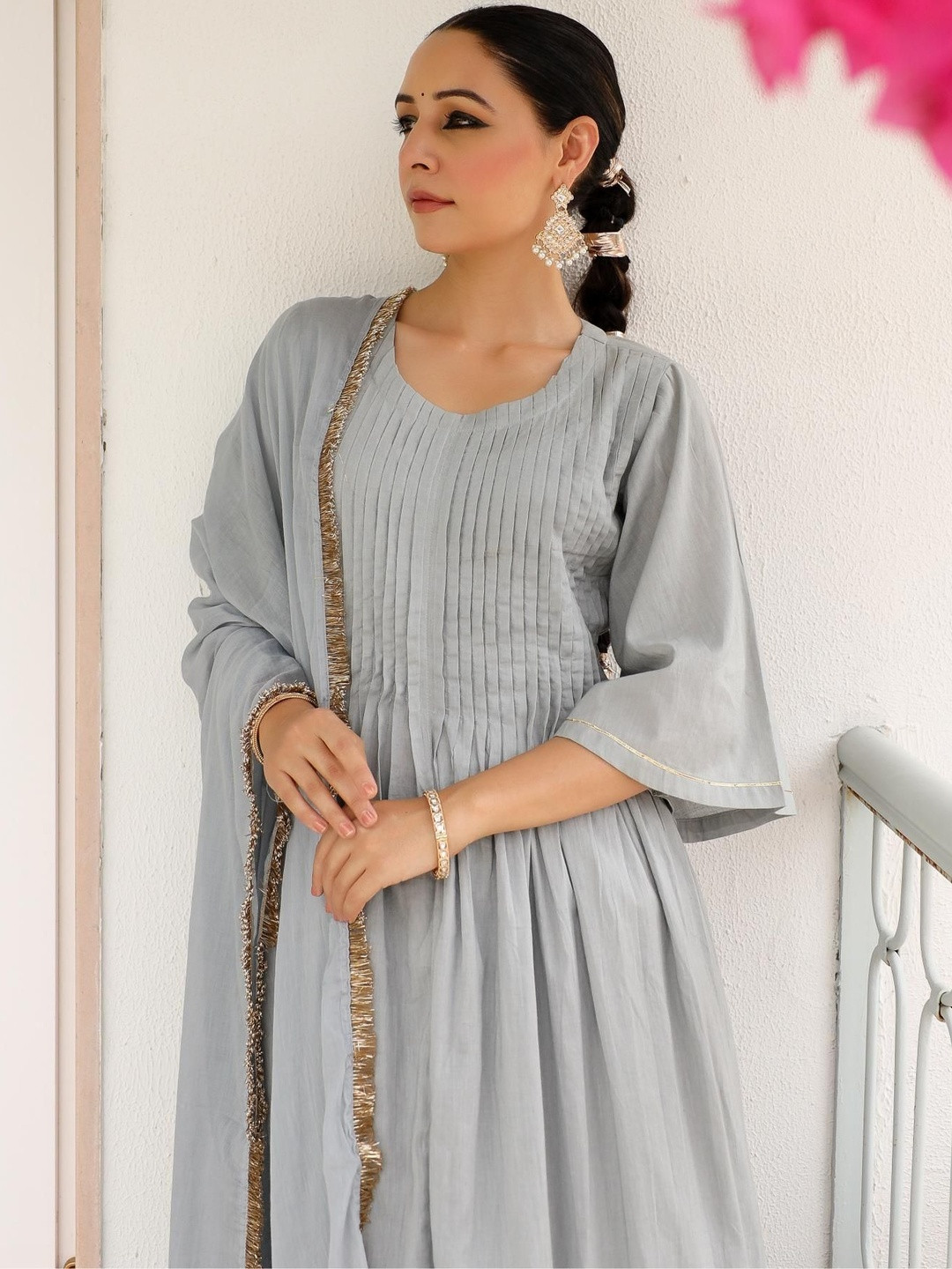 Philauri Women Solid A-Line Kurta with Trousers & Dupatta