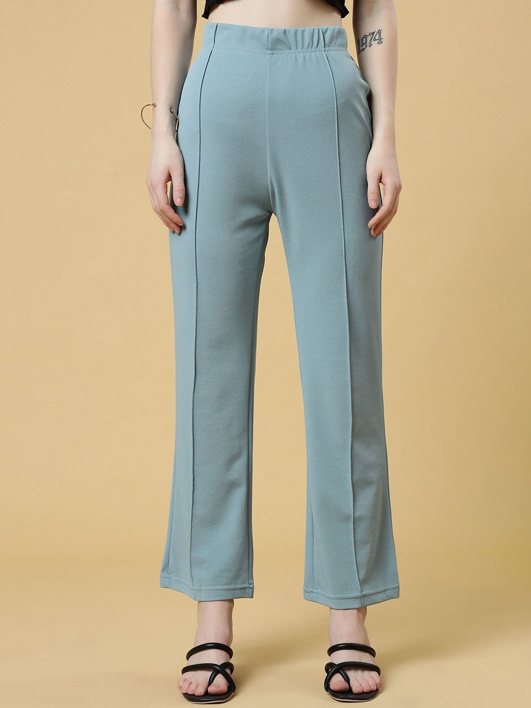 PREMNAD Women Solid Relaxed Fit High-Rise Easy Wash Regular Trousers