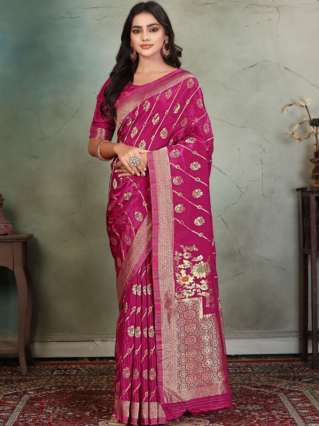 RUDIT CREATION Ethnic Motifs Printed Zari Saree