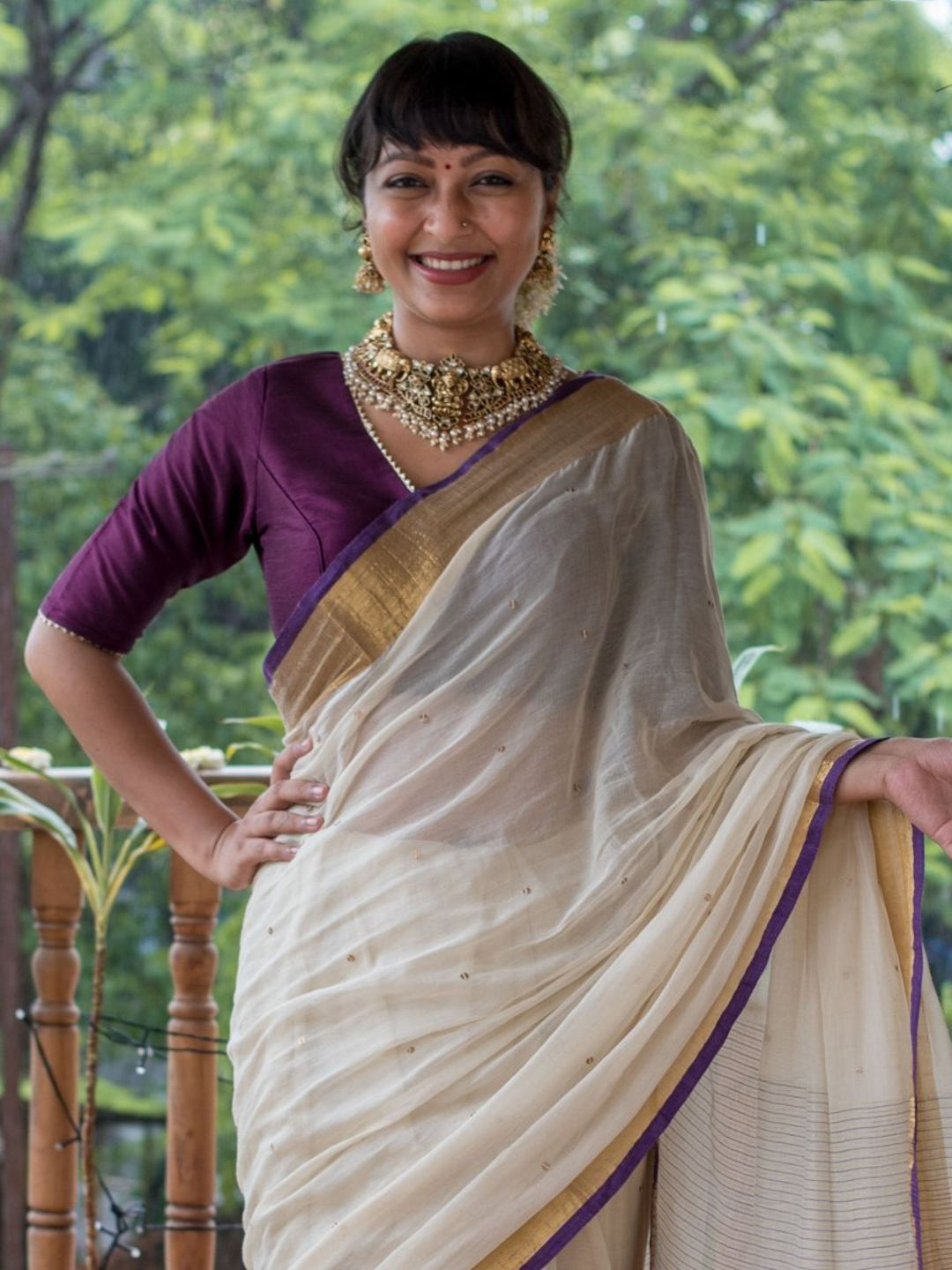Suta V-Neck Saree Blouse