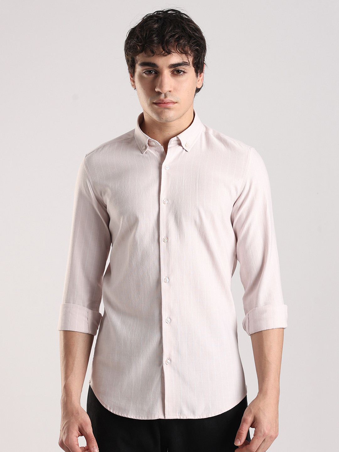 THE BEETEL HOUSE Men Classic Slim Fit Solid Button-Down Collar Cotton Casual Shirt