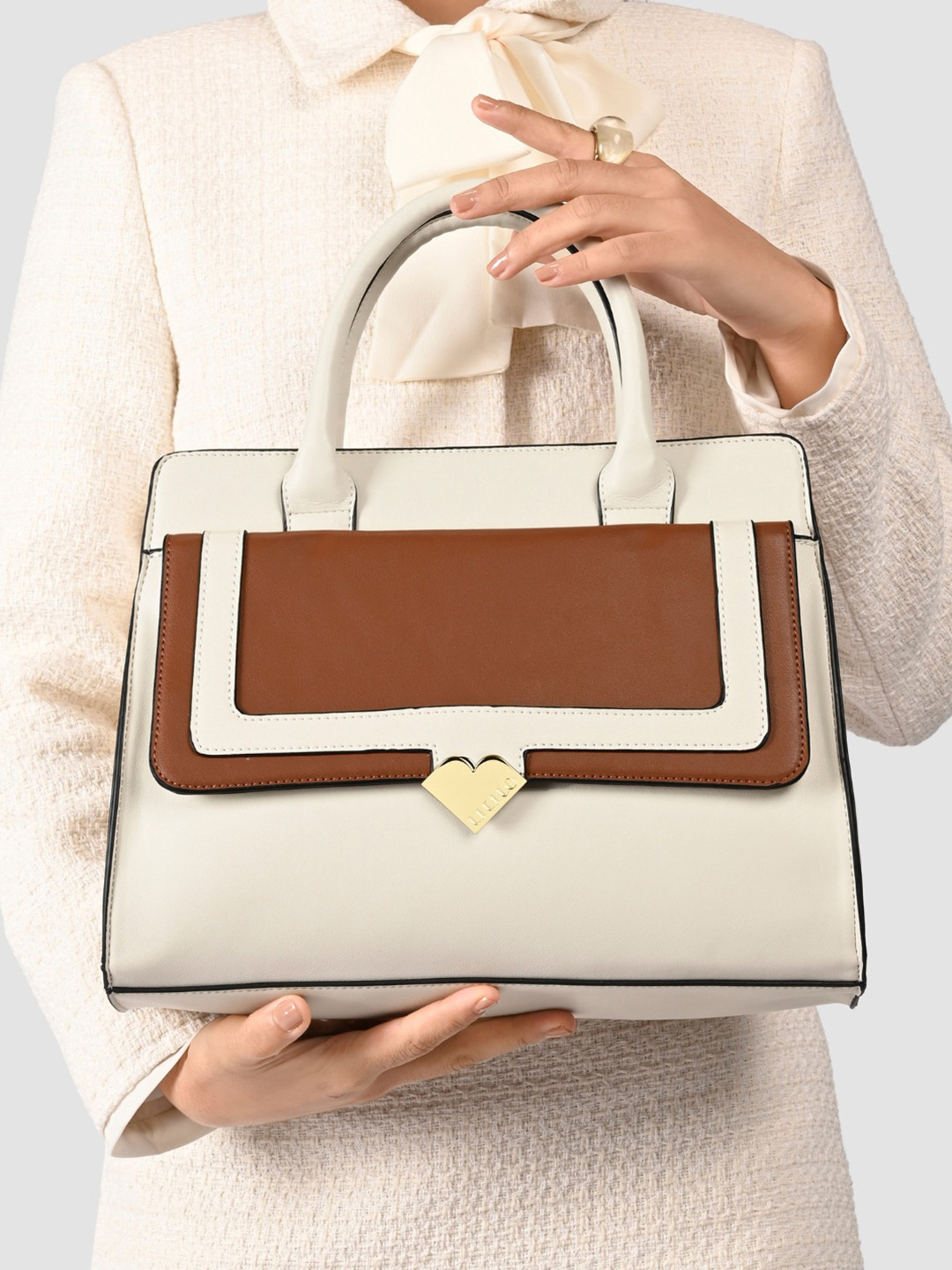 Lililo Headliner Satchel