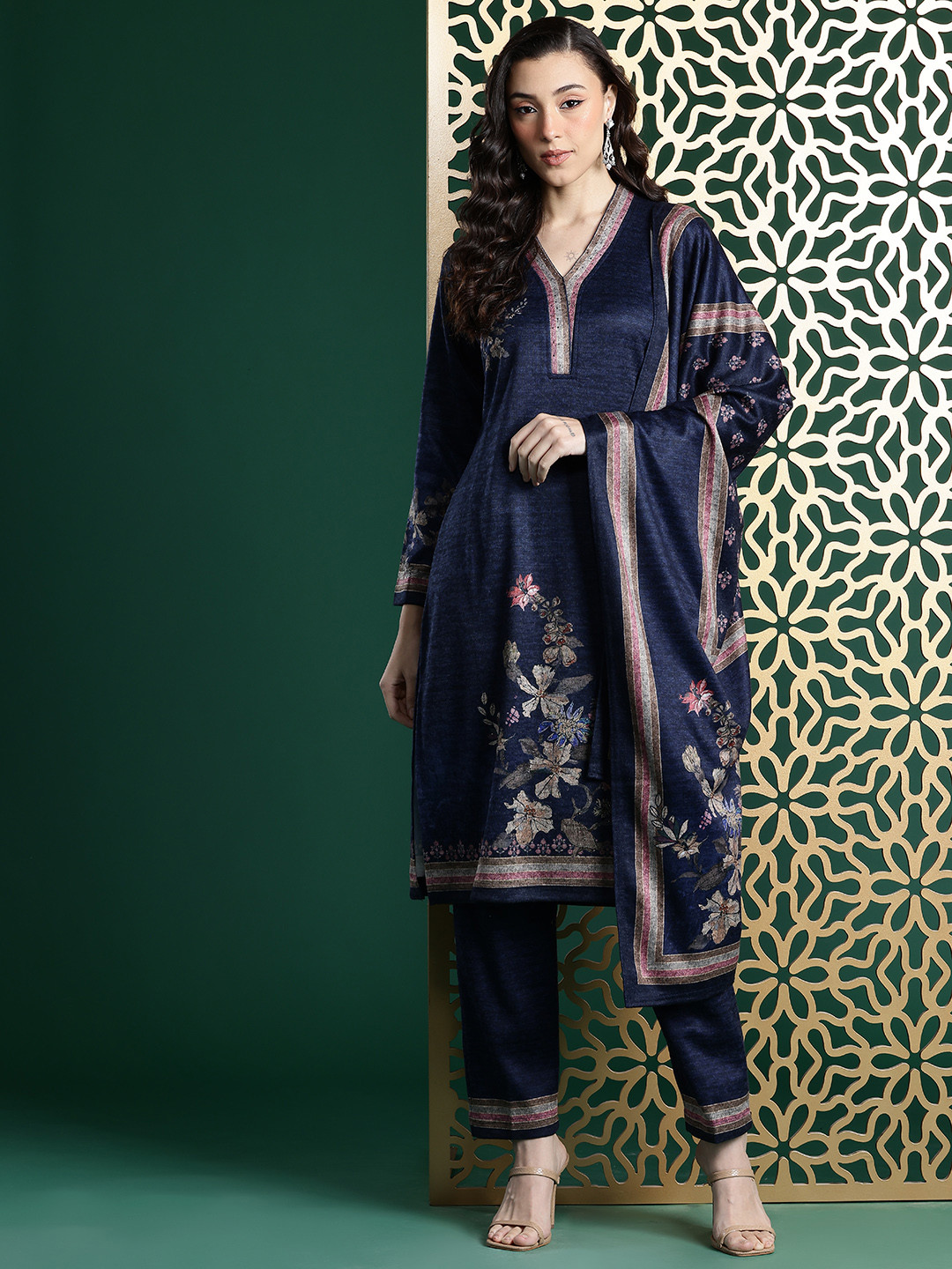 Cayman Floral Woven Design Rhinestones Detail Pure Wool Kurta with Trousers & Dupatta