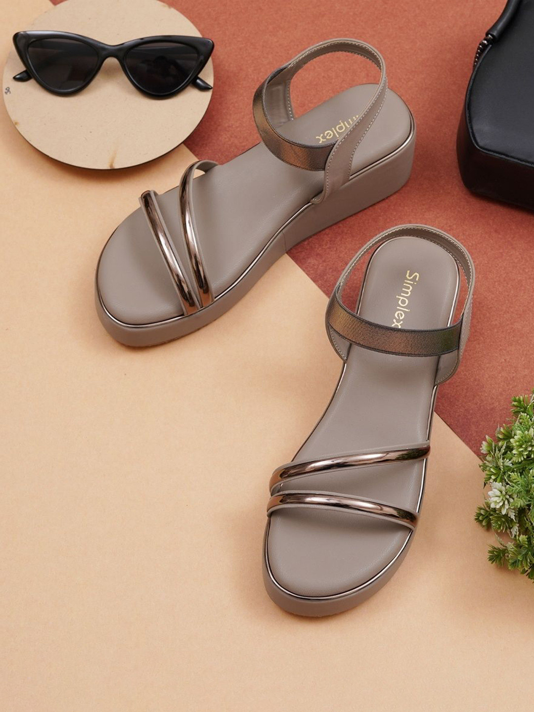 Simplex Footwear Women Flatform Heel Sandals