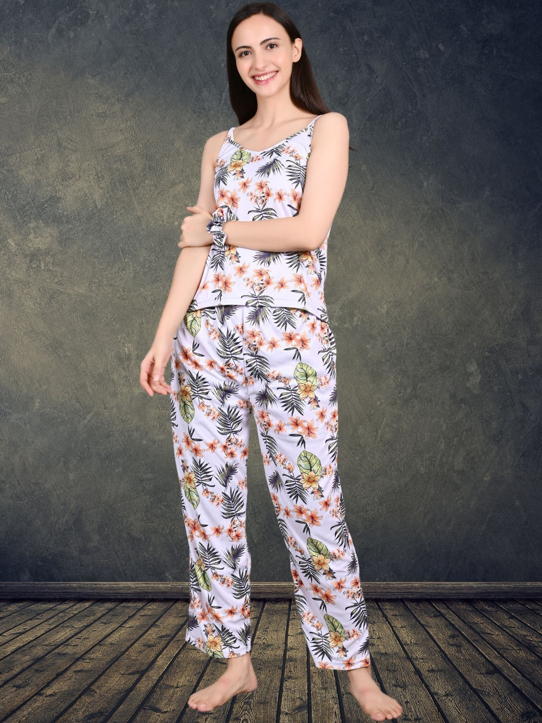 Clothus Women Printed Cami With Pyjamas Night suit