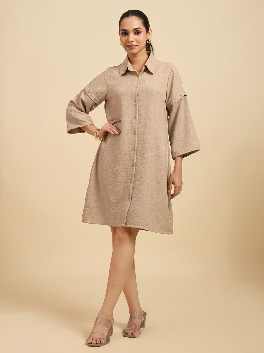 Komarri U KOMARRI U AW 2025 Self Design Shirt Dress