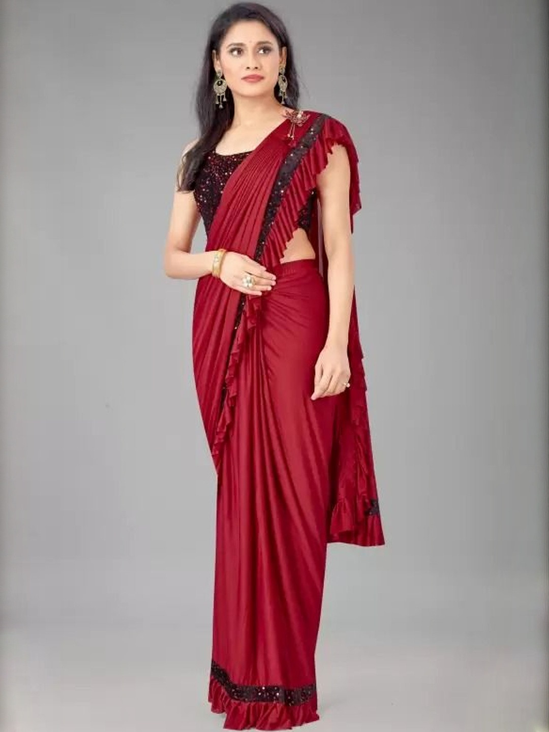 fashion field Solid Sequinned Ruffled Malai Saree