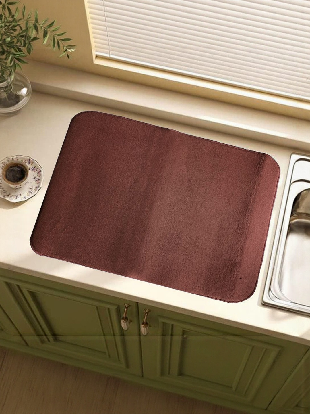 LaVichitra Pack of 1 Brown Rectangular Plastic Table Placemats