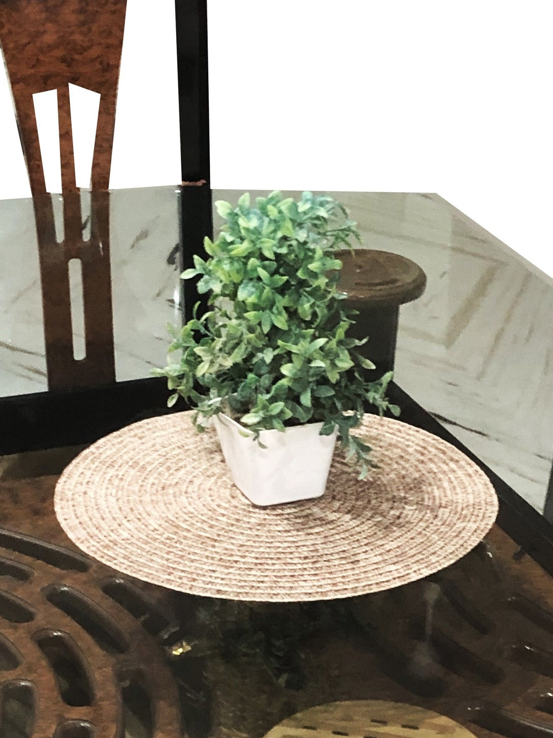 LaVichitra Round Pack of 1 Table Placemat