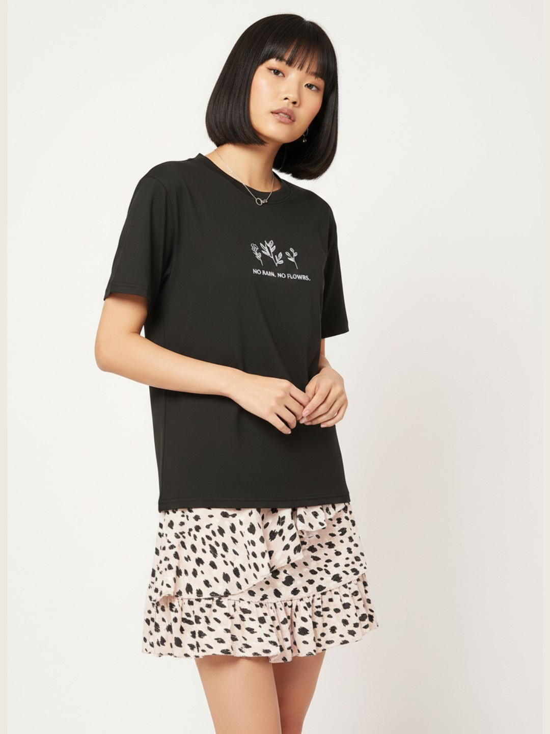 DressBerry Timeless Classic Printed T-shirt