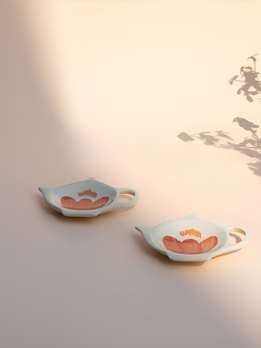 FREEDOM TREE Gypse Rose White And Orange 2 Pieces Floral Printed Ceramic Glossy Plates