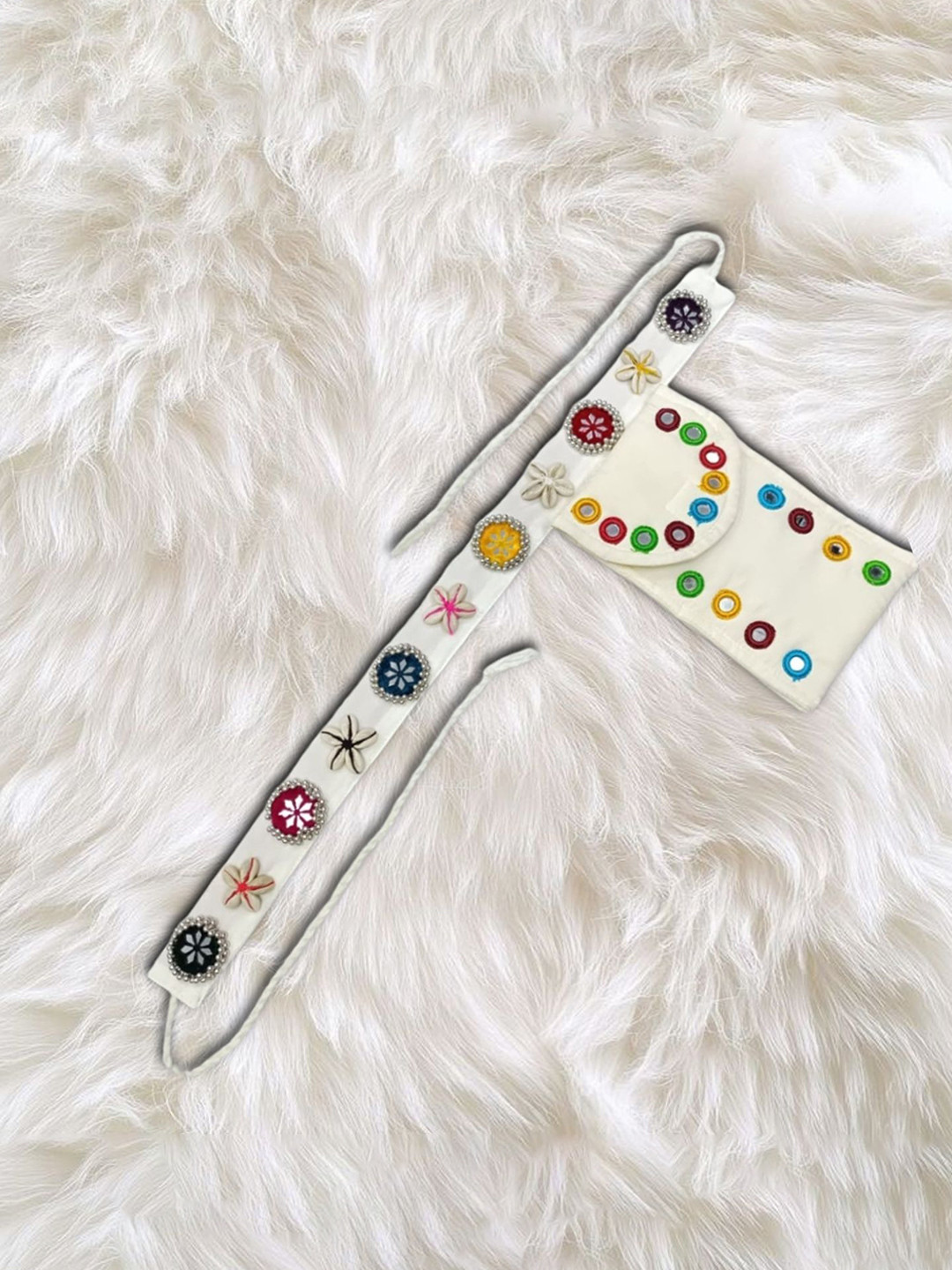 Niddleman Women Embellished Belt With Matching Sling Pouch