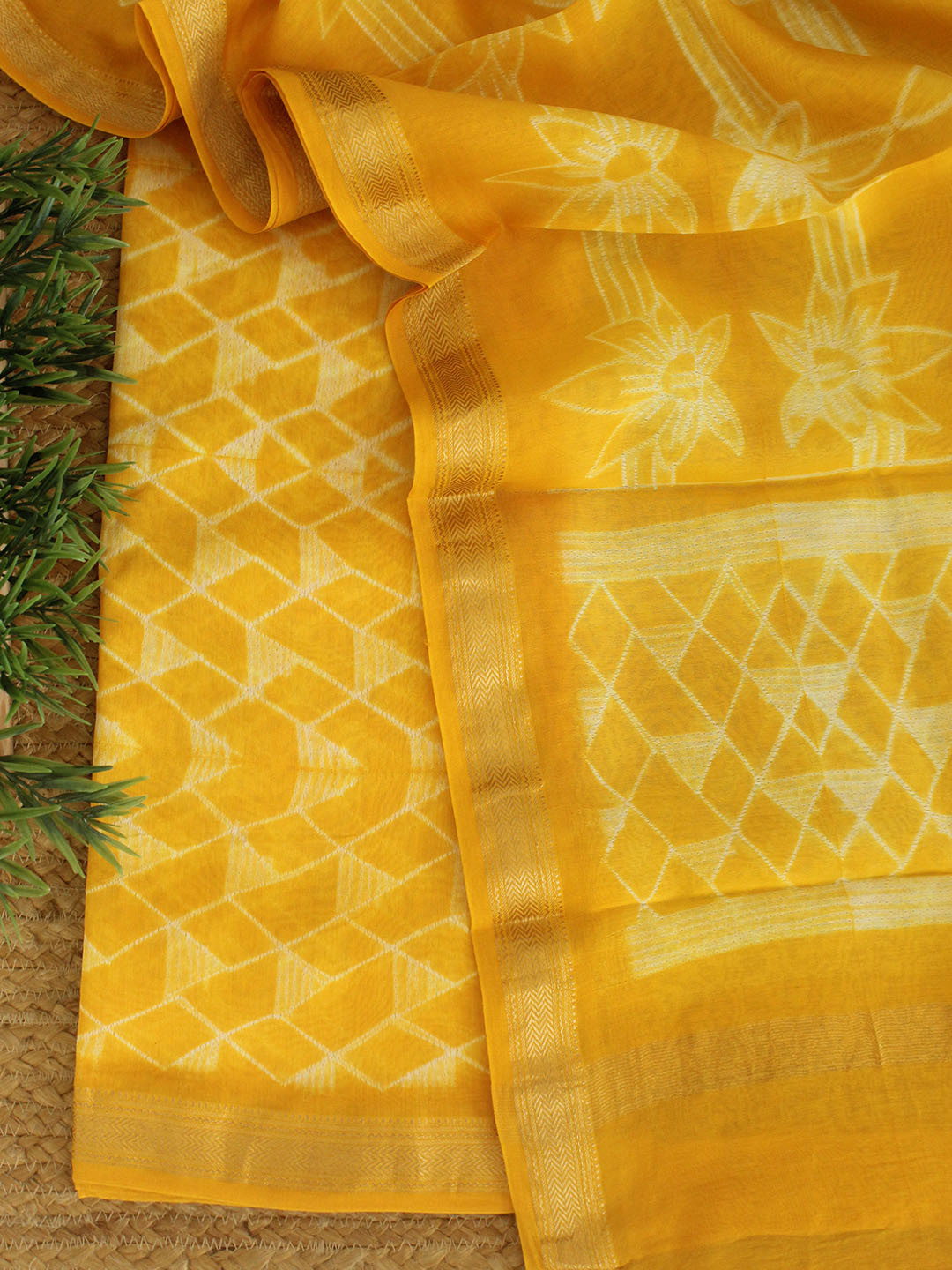 Weaves of Tradition Unstitched Dress Material