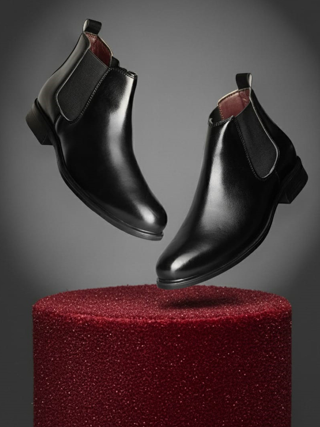 House of Pataudi Men Solid Chelsea Boots