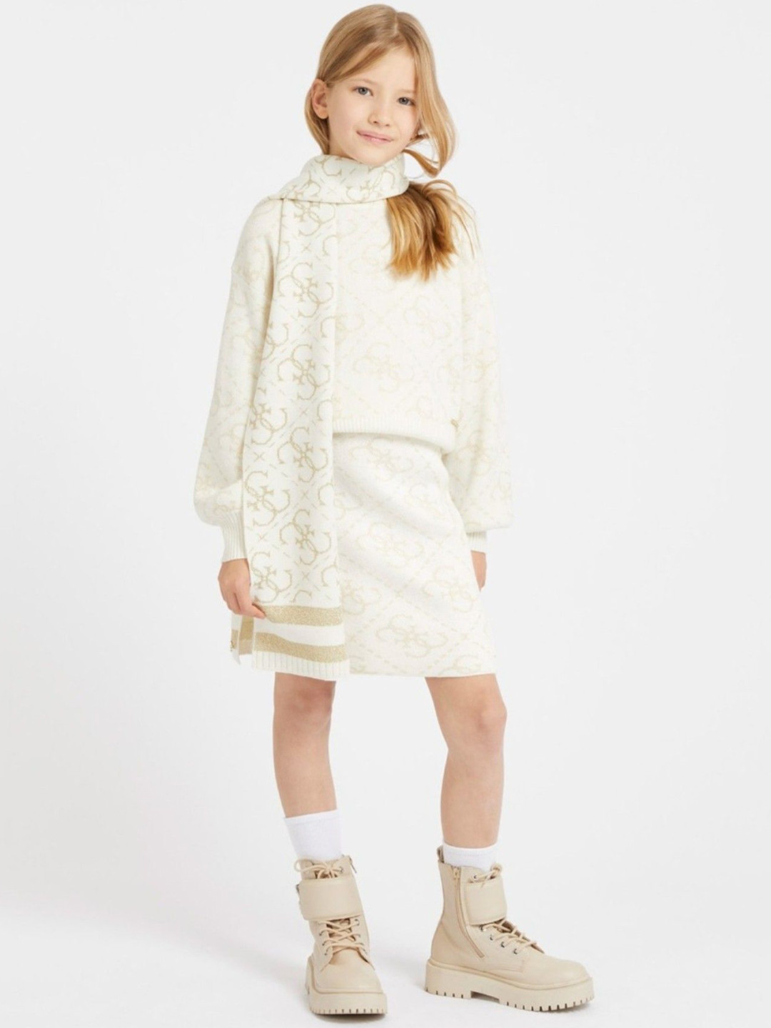 GUESS kids Girls Brand Logo Printed Straight Above Knee Slip-On Sweater Straight Skirts